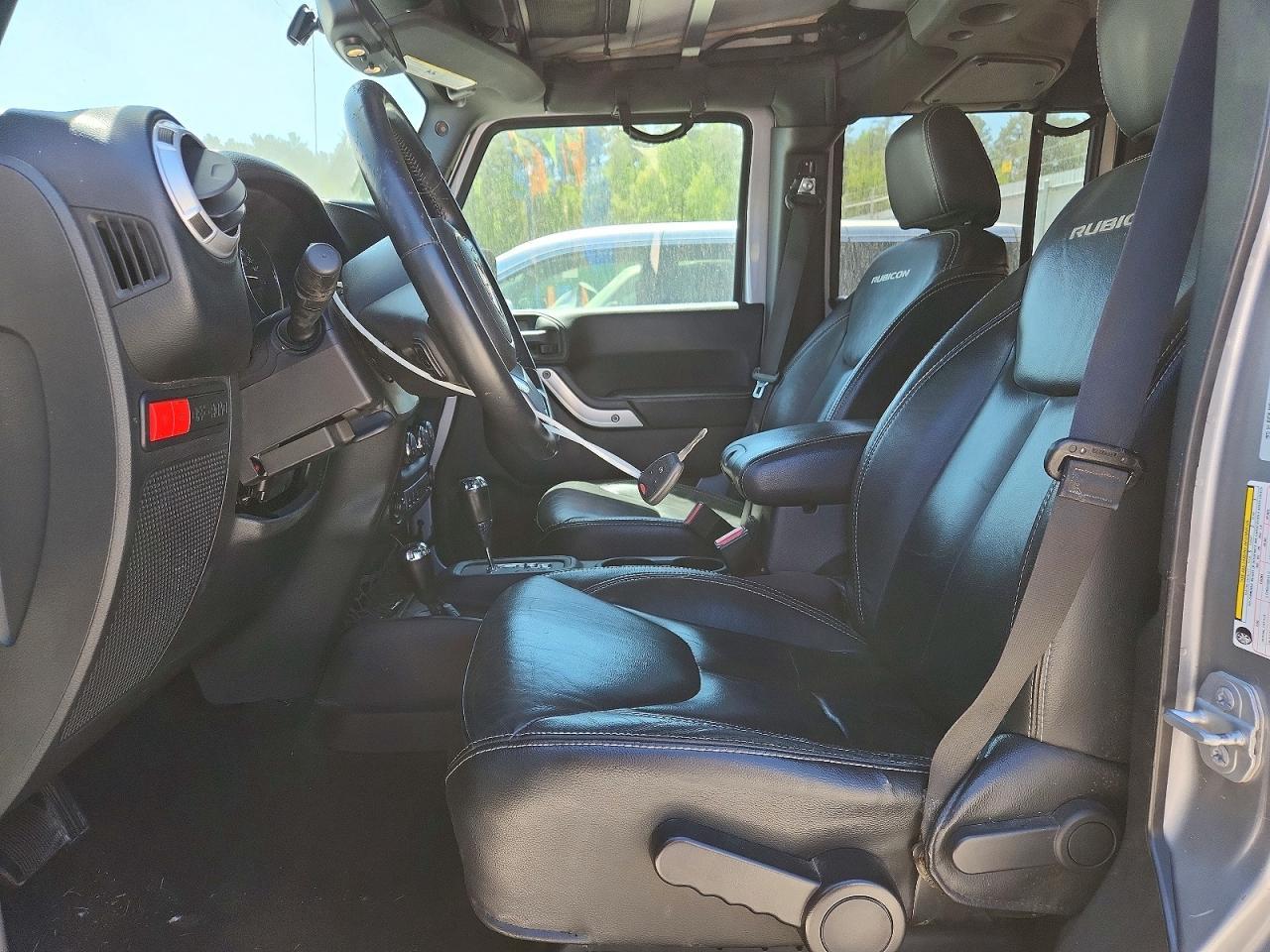2015 Jeep Wrangler Unlimited Rubicon - zdjęcie 7