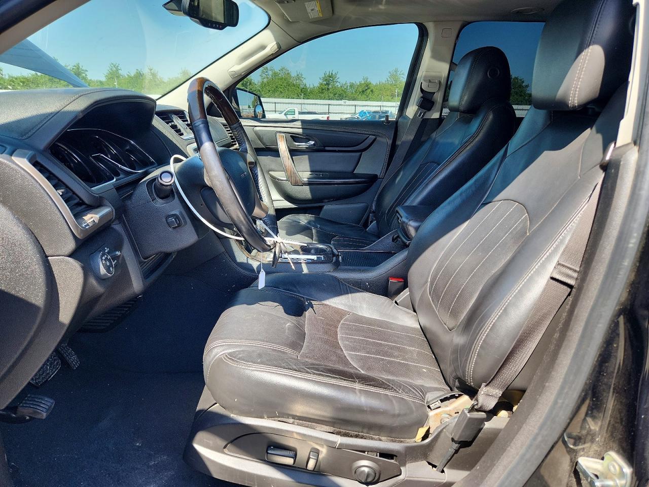 2016 GMC Acadia Denali - zdjęcie 7