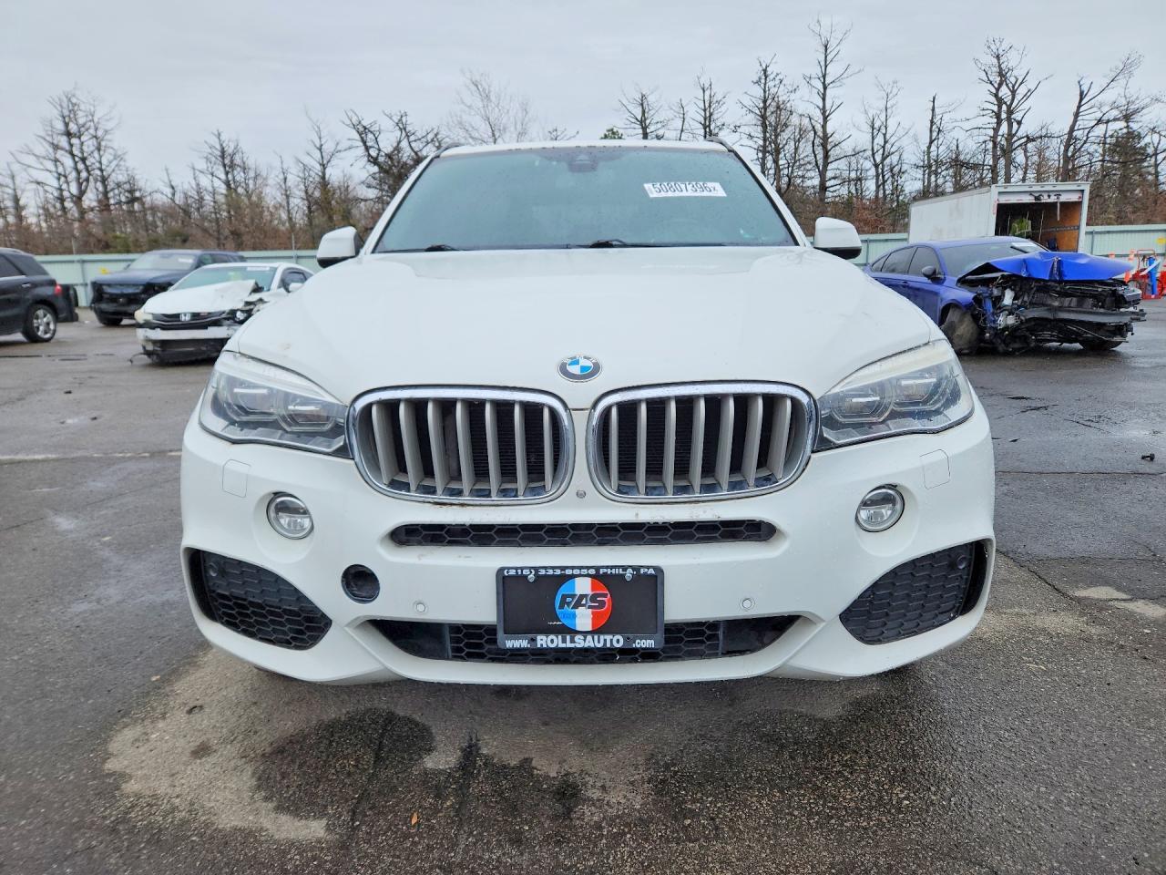 2015 BMW X5 xDrive50I - zdjęcie 5