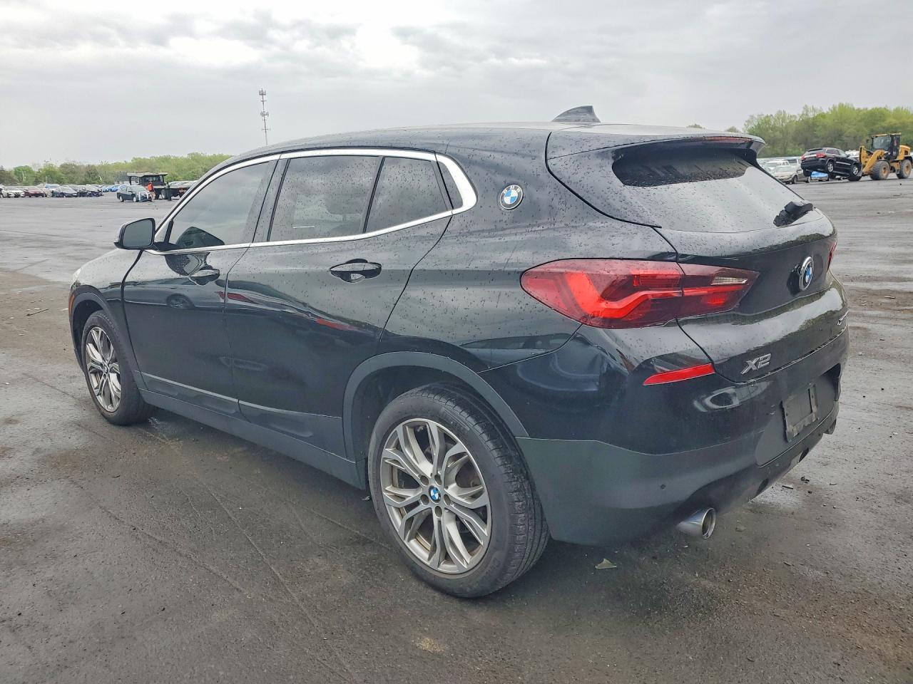 2022 BMW X2 xDrive28I - zdjęcie 2