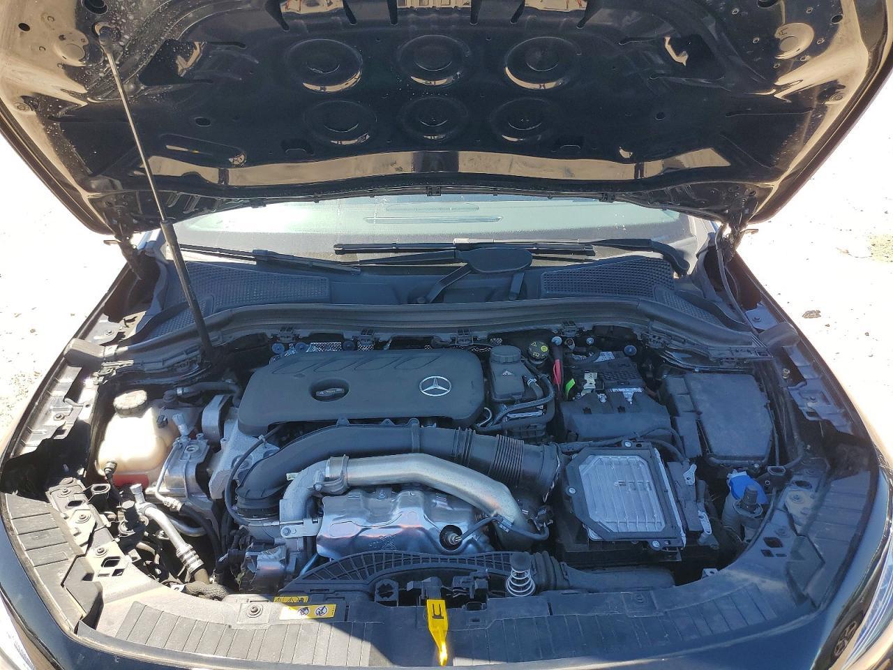 2025 Mercedes-Benz Gla 250 - zdjęcie 12