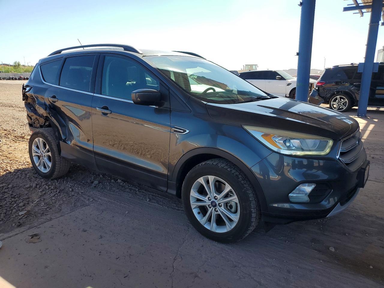 2018 Ford Escape Sel - zdjęcie 4