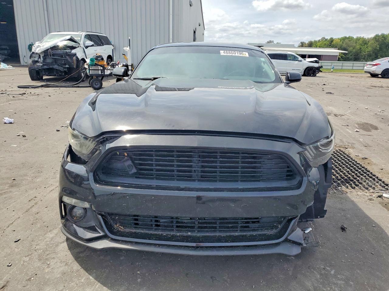 2017 Ford Mustang - zdjęcie 5