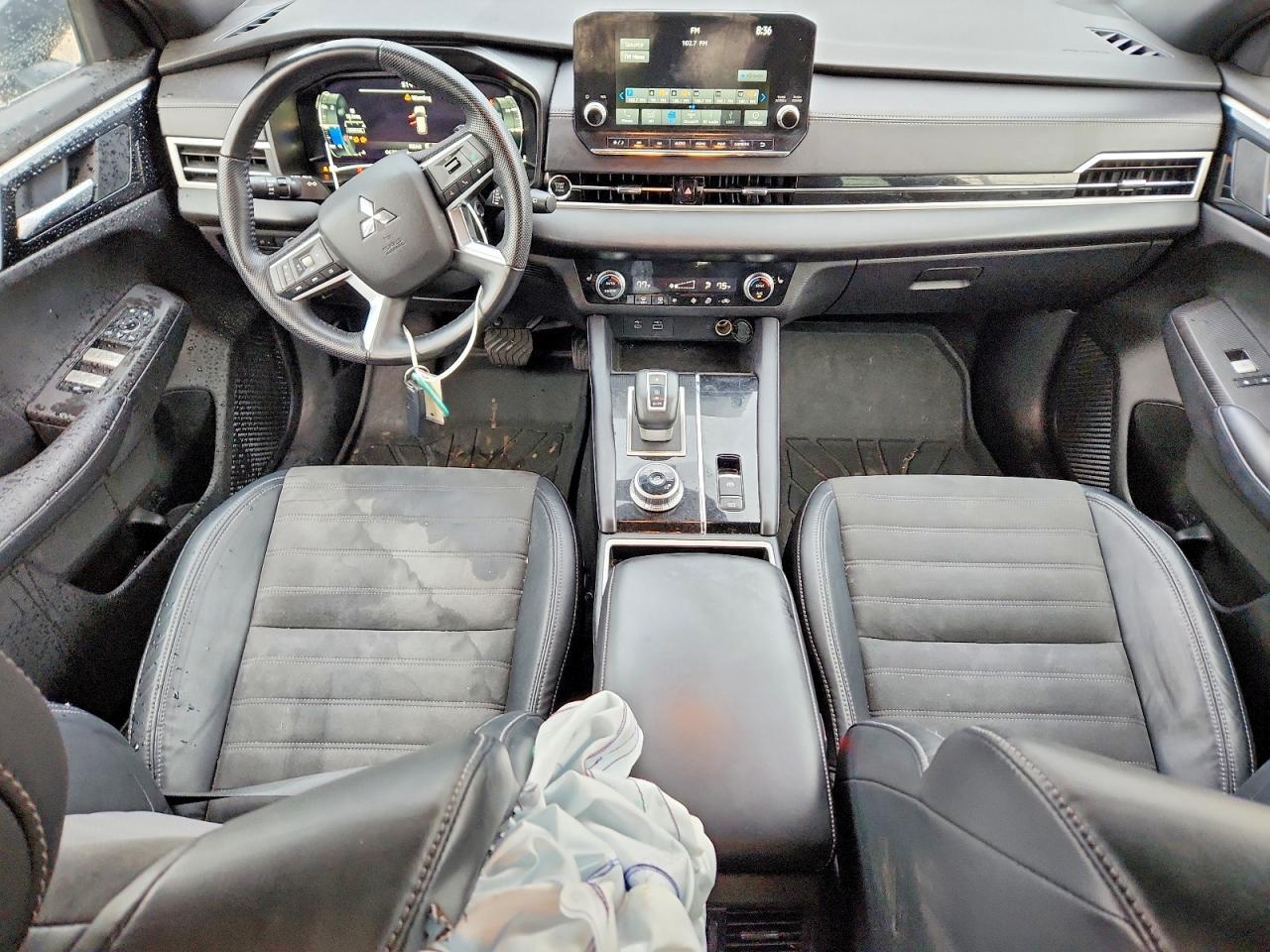 2023 Mitsubishi Outlander Se - zdjęcie 8