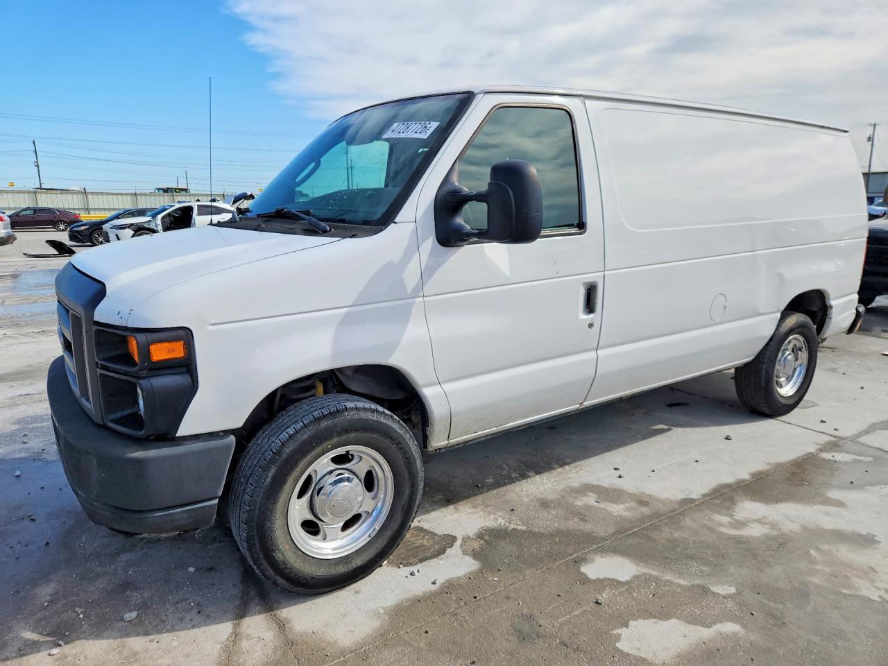 2013 Ford Econoline E250 Van - zdjęcie główne