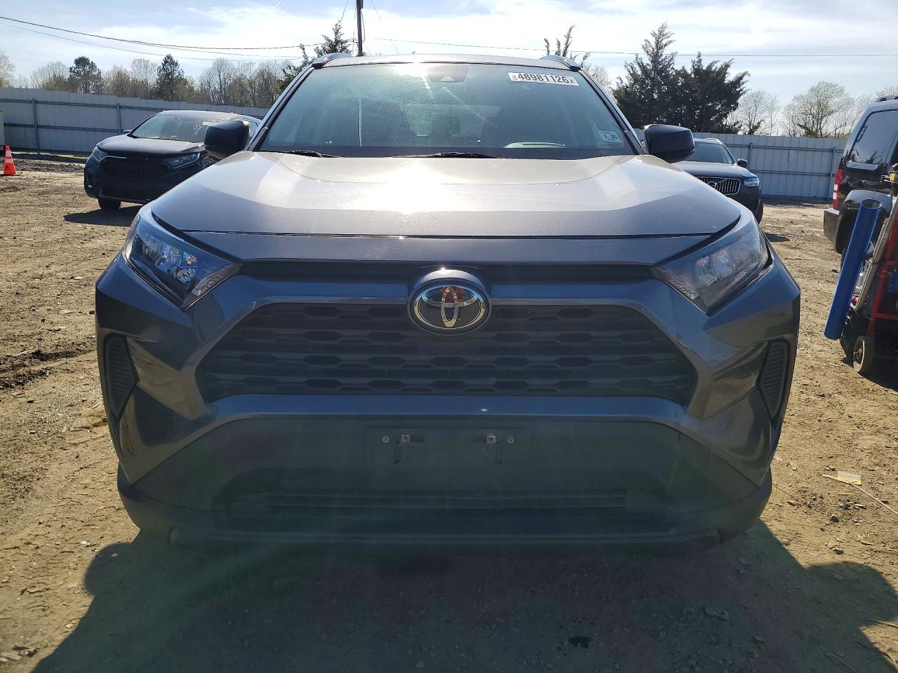 2021 Toyota Rav4 Le - zdjęcie 5