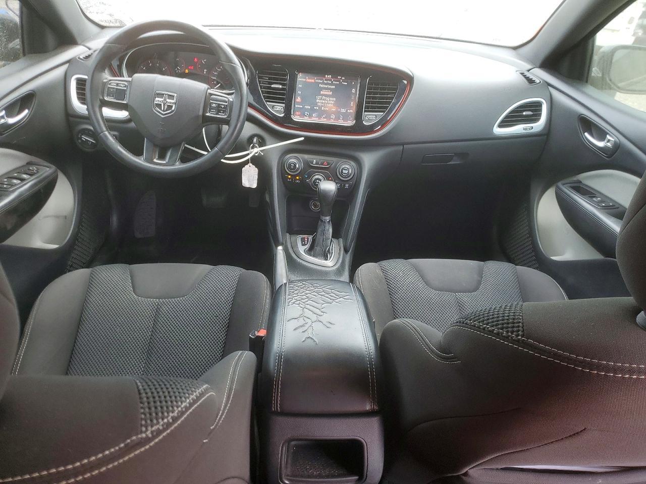 2016 Dodge Dart Sxt - zdjęcie 8