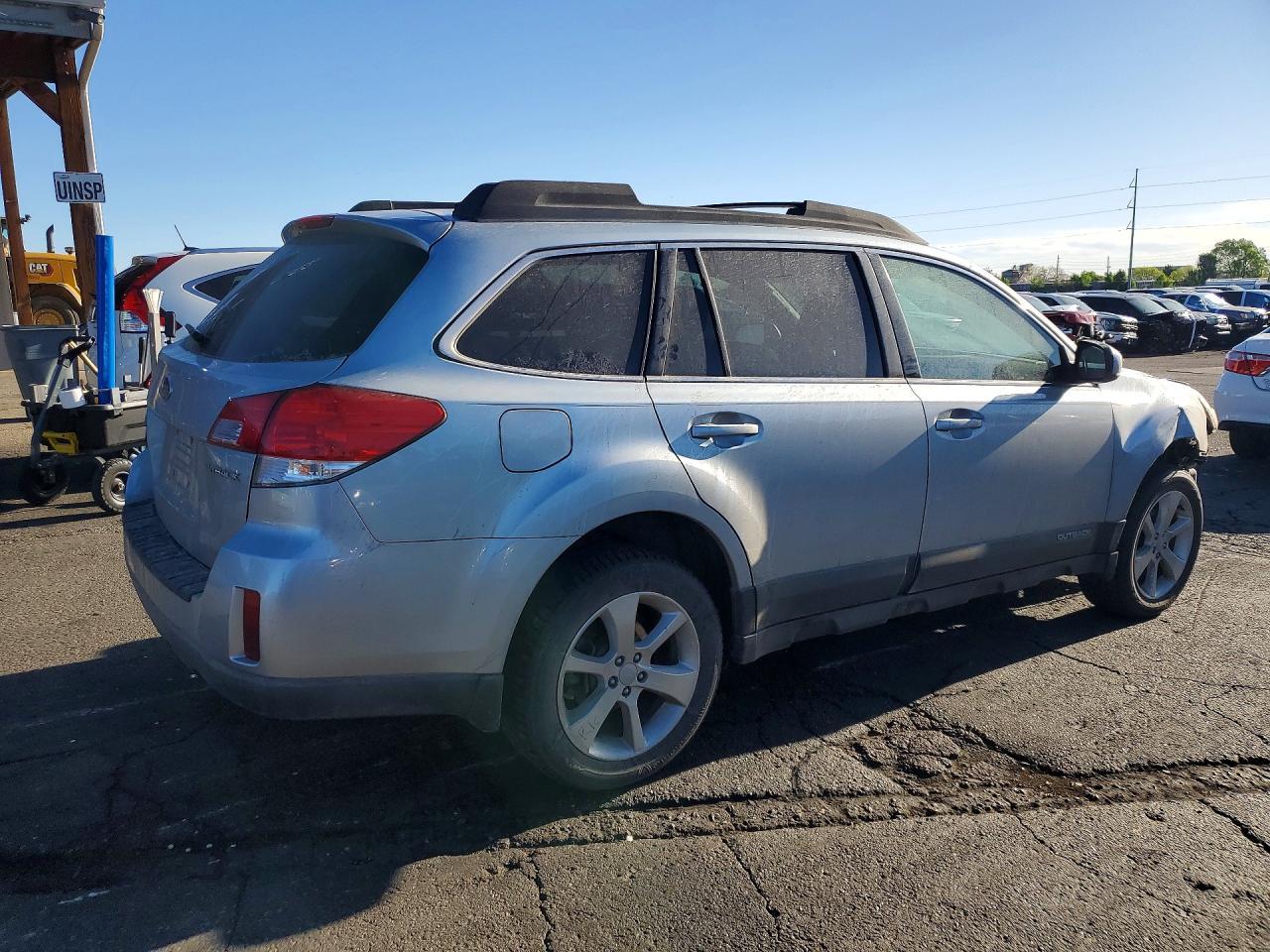 2013 Subaru Outback 2.5I Premium - zdjęcie 3