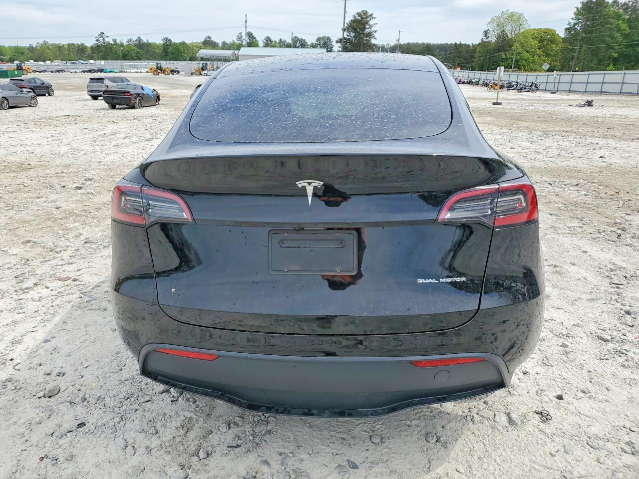 2023 Tesla Model Y - zdjęcie 6