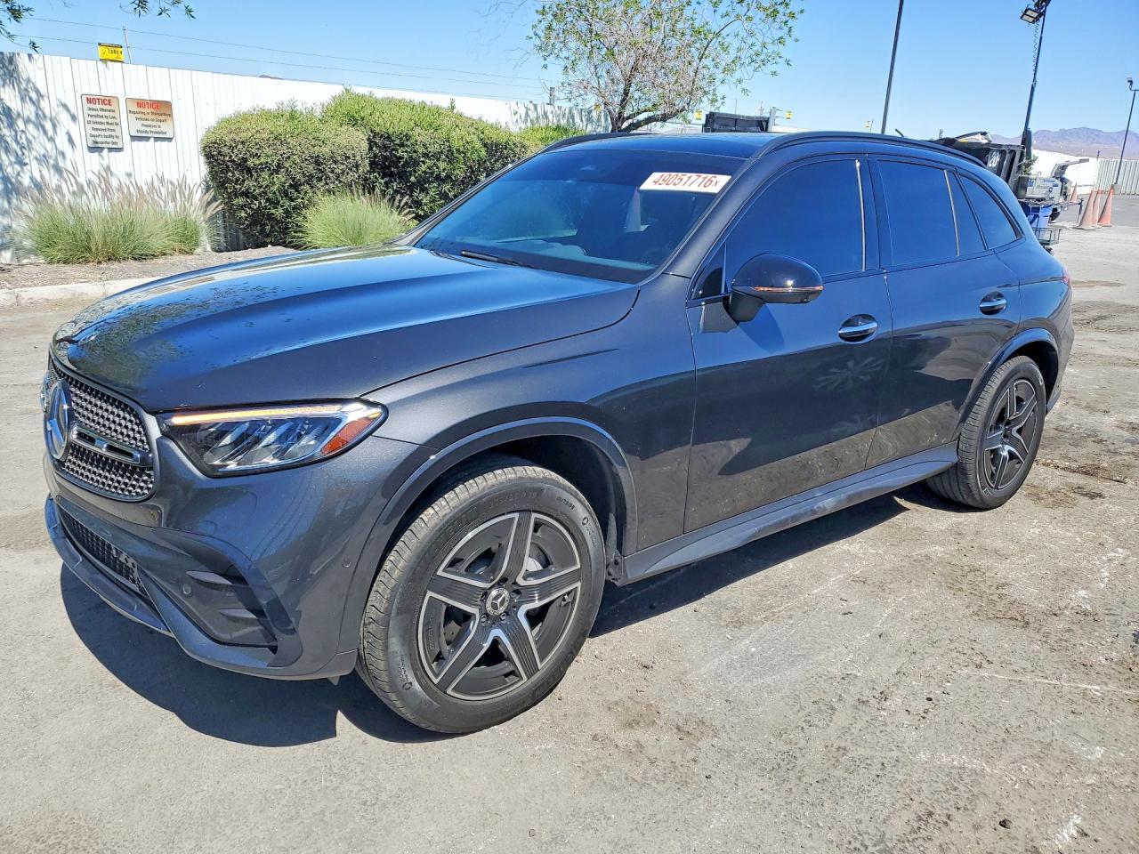 2025 Mercedes-Benz Glc 300 4Matic - zdjęcie główne