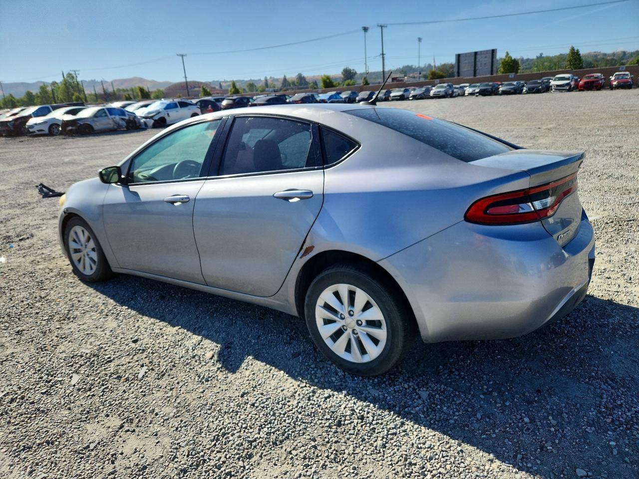2014 Dodge Dart Sxt - zdjęcie 2