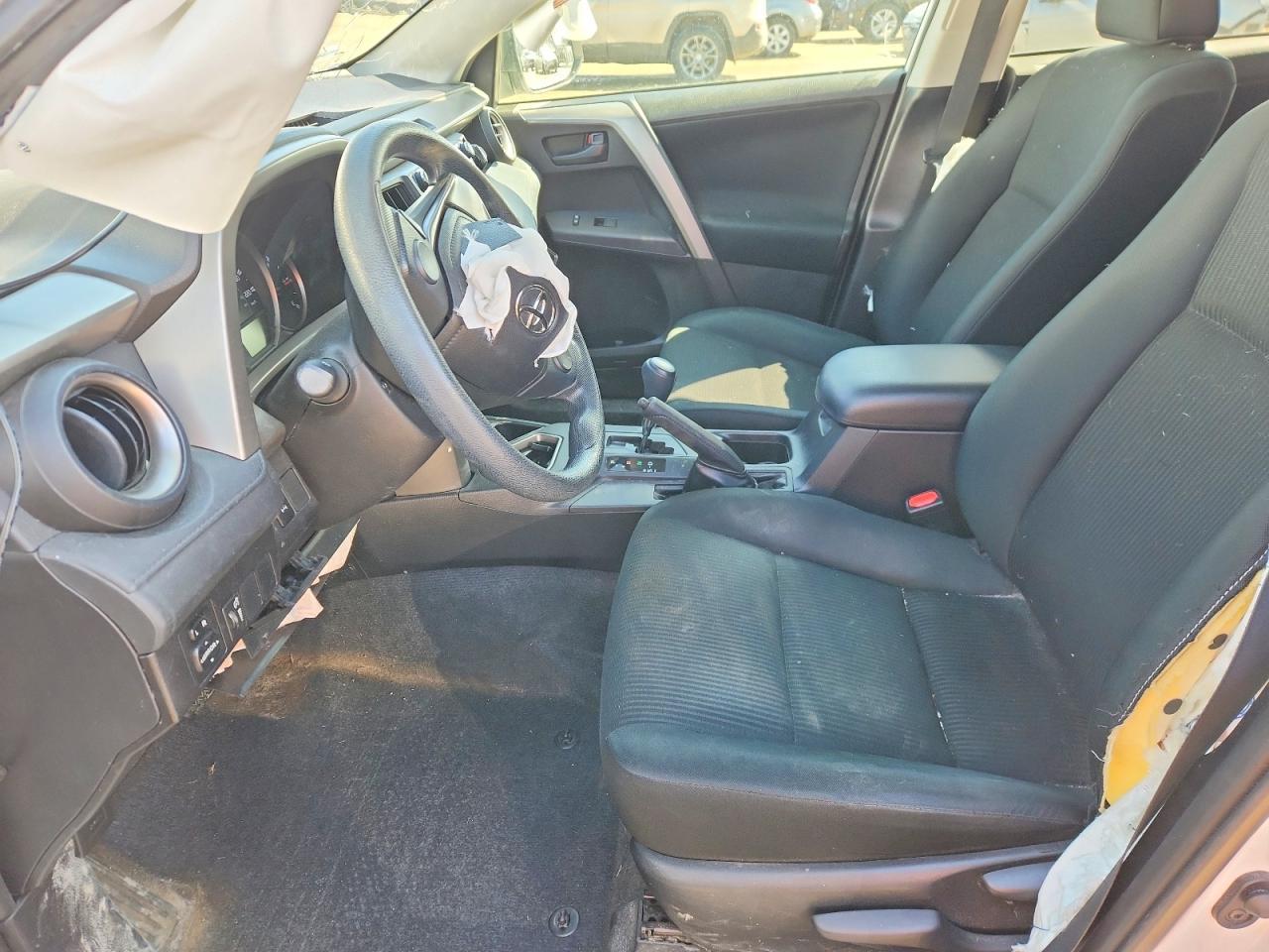 2016 Toyota Rav4 Le - zdjęcie 7