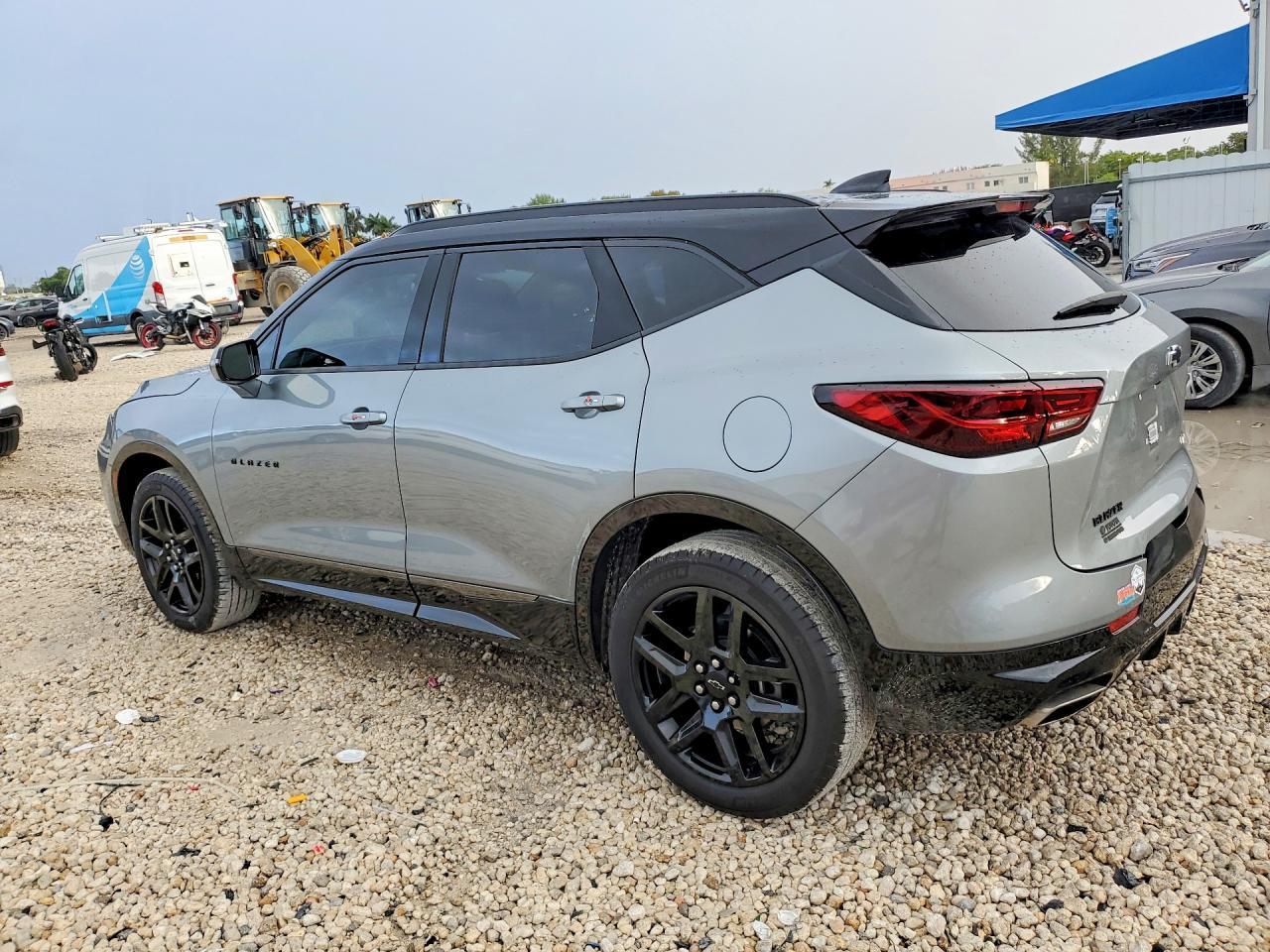 2024 Chevrolet Blazer Rs - zdjęcie 2