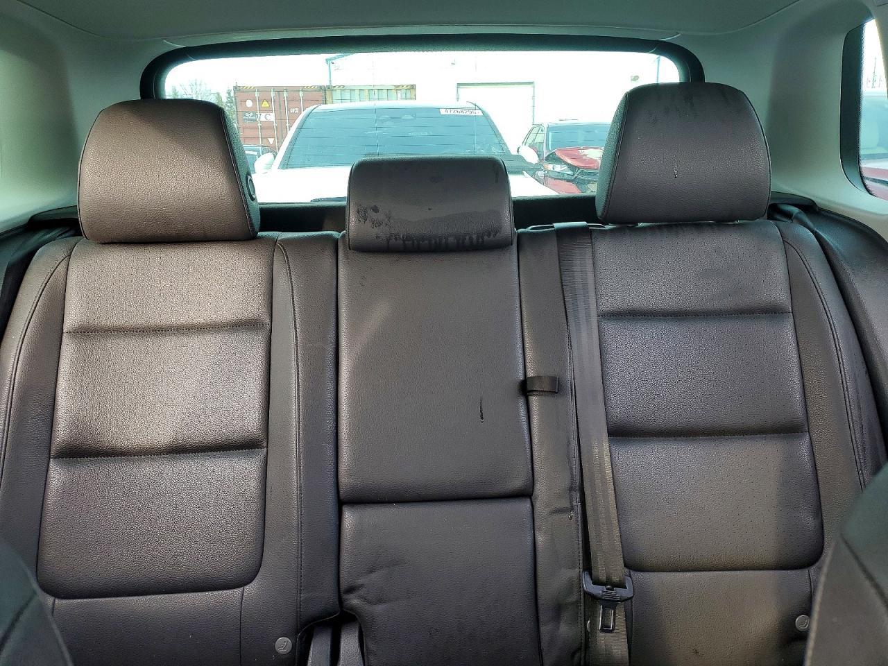 2016 Volkswagen Tiguan - zdjęcie 10