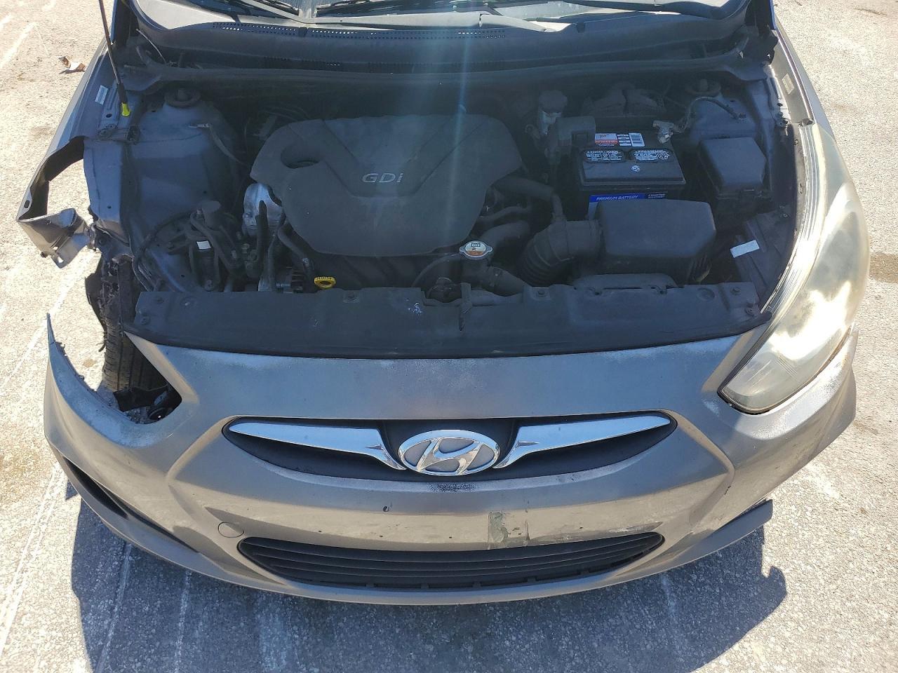 2013 Hyundai Accent Gls - zdjęcie 11