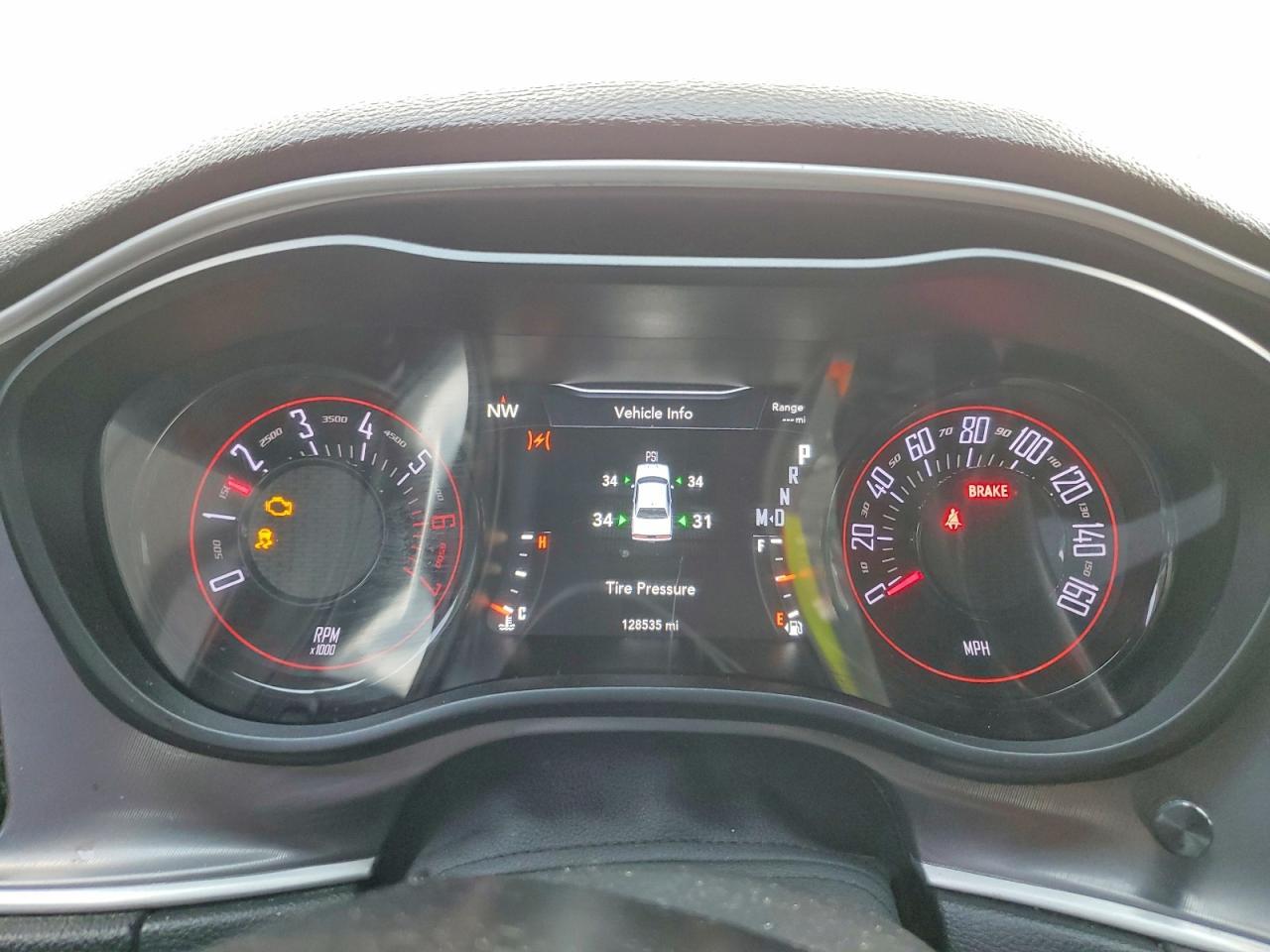 2019 Dodge Challenger R - zdjęcie 9