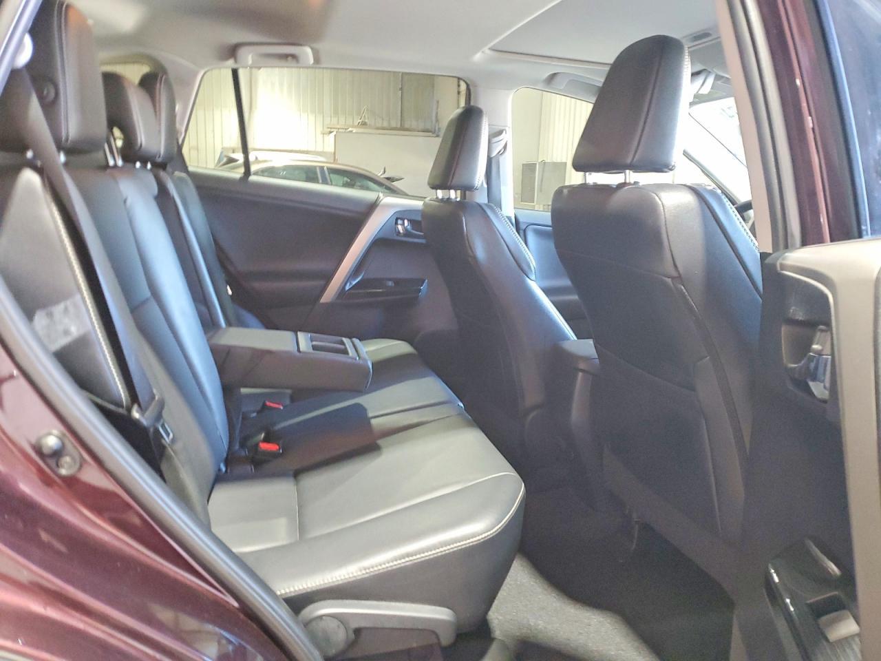 2016 Toyota Rav4 Limited - zdjęcie 11