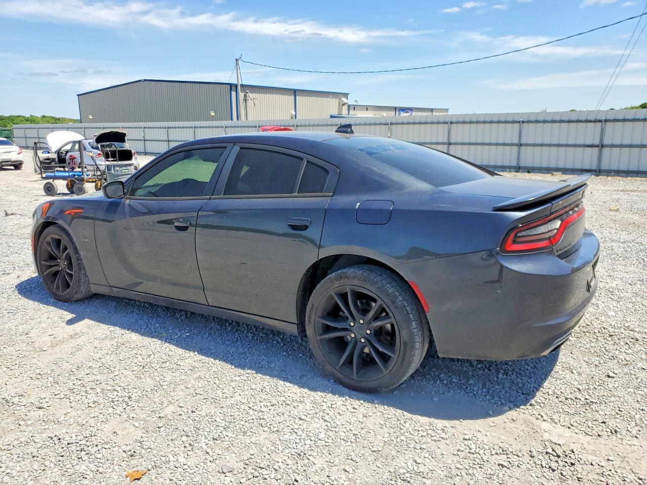 2016 Dodge Charger R - zdjęcie 2