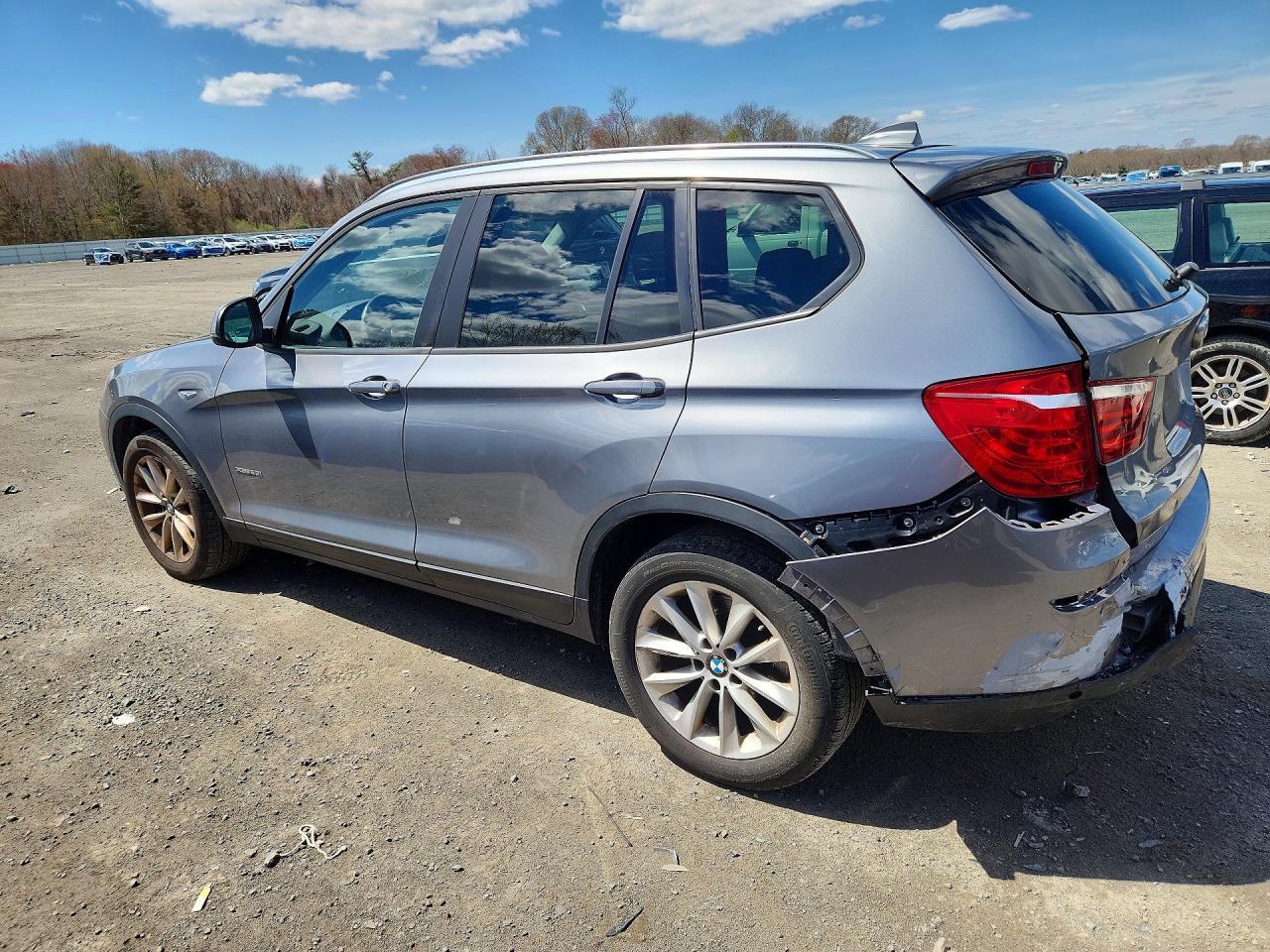 2016 BMW X3 xDrive28I - zdjęcie 2