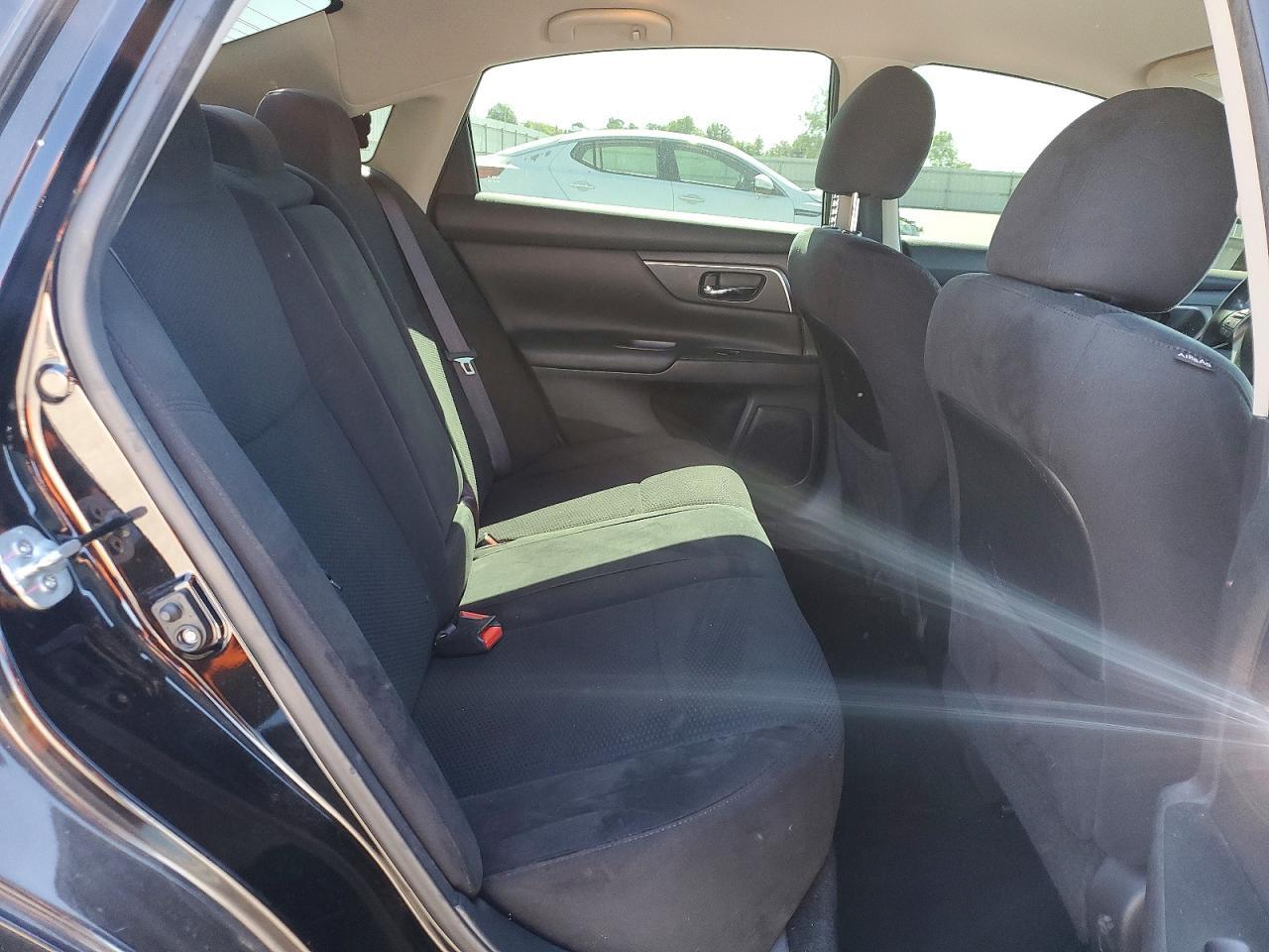 2015 Nissan Altima 2.5 S - zdjęcie 10