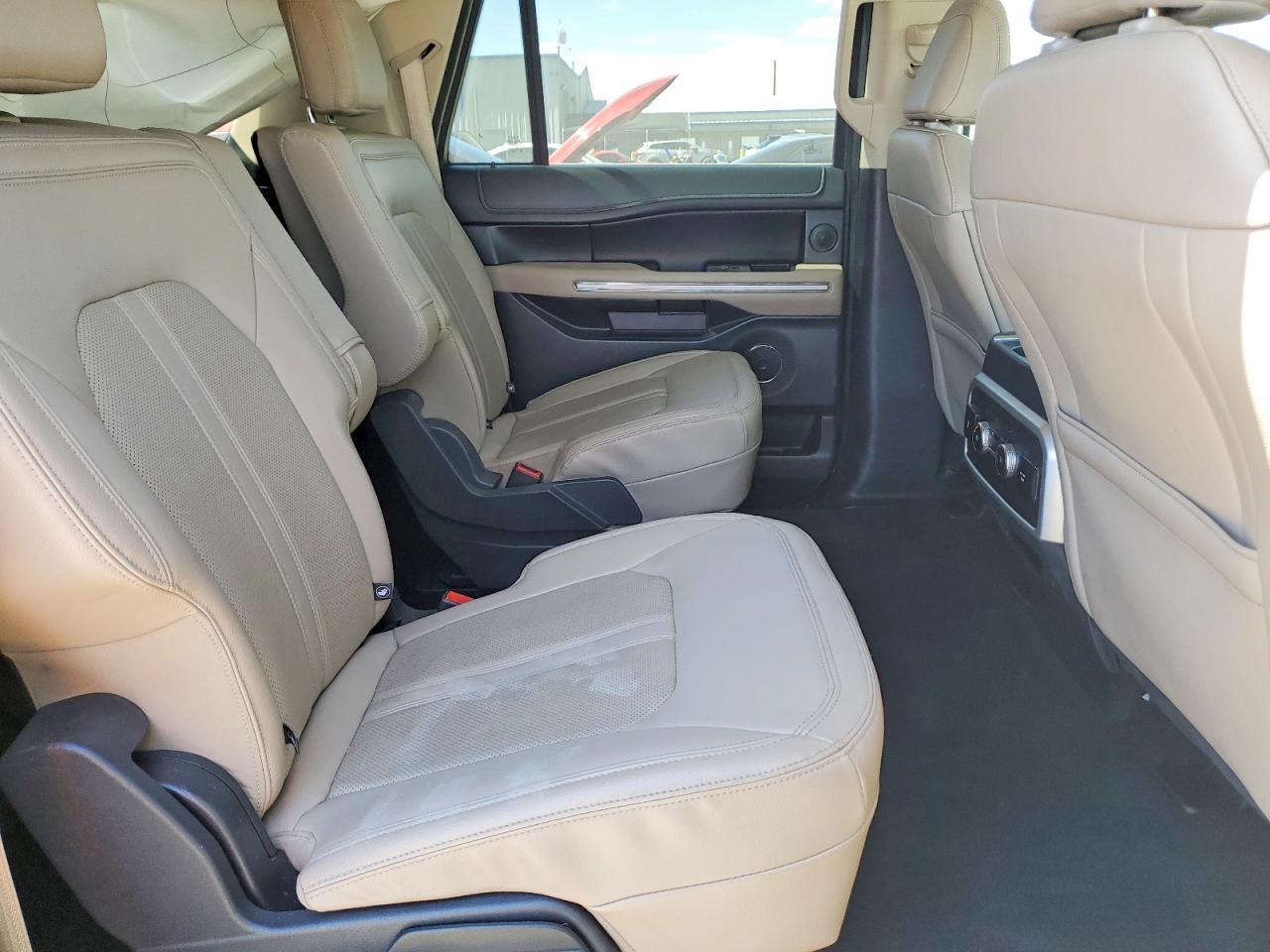 2024 Ford Expedition Max Limited - zdjęcie 11