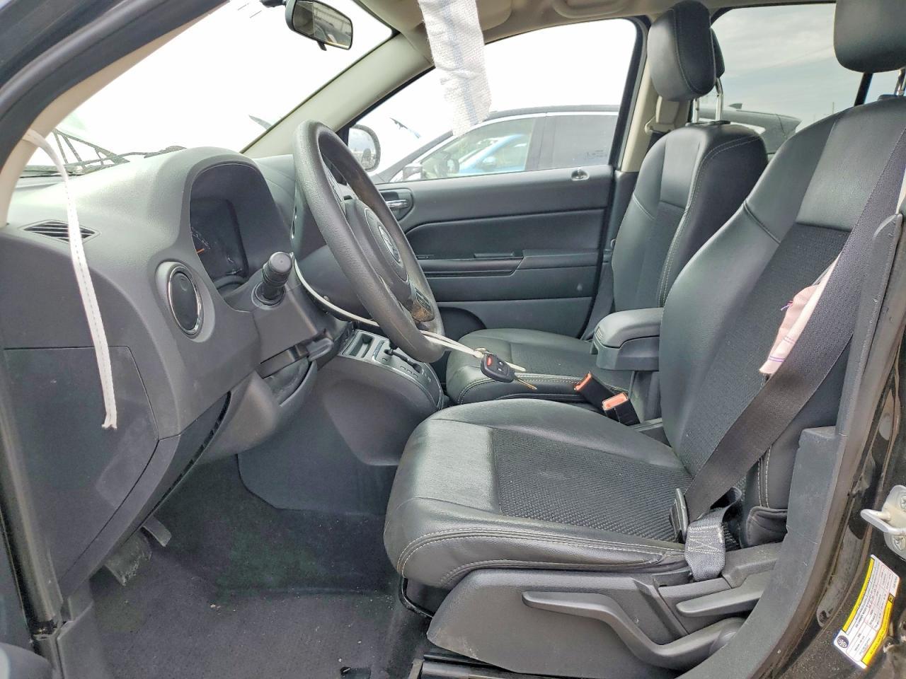 2014 Jeep Compass - zdjęcie 7