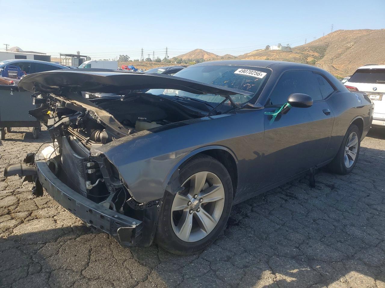 2022 Dodge Challenger Sxt - zdjęcie główne