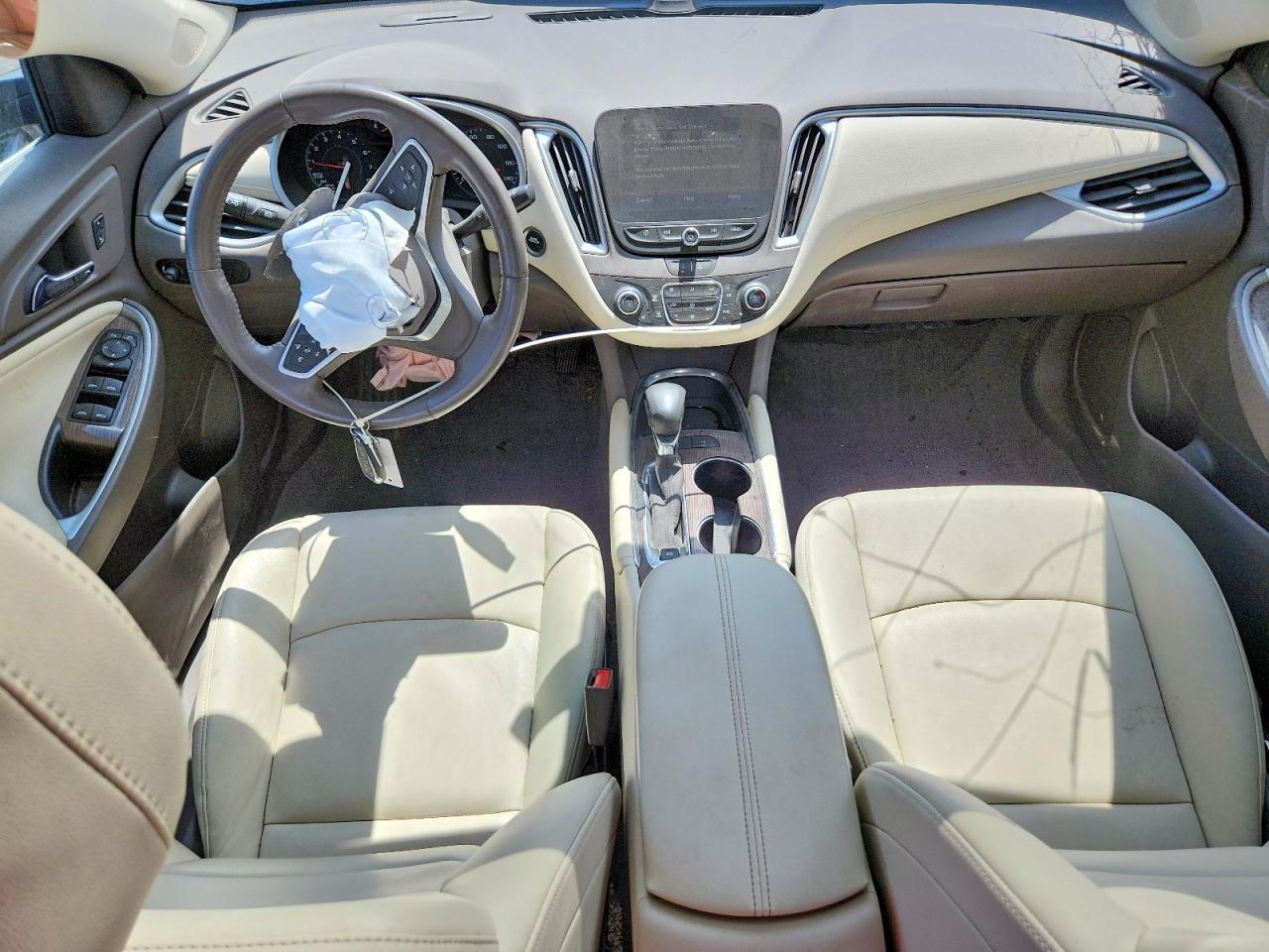 2022 Chevrolet Malibu Lt - zdjęcie 8