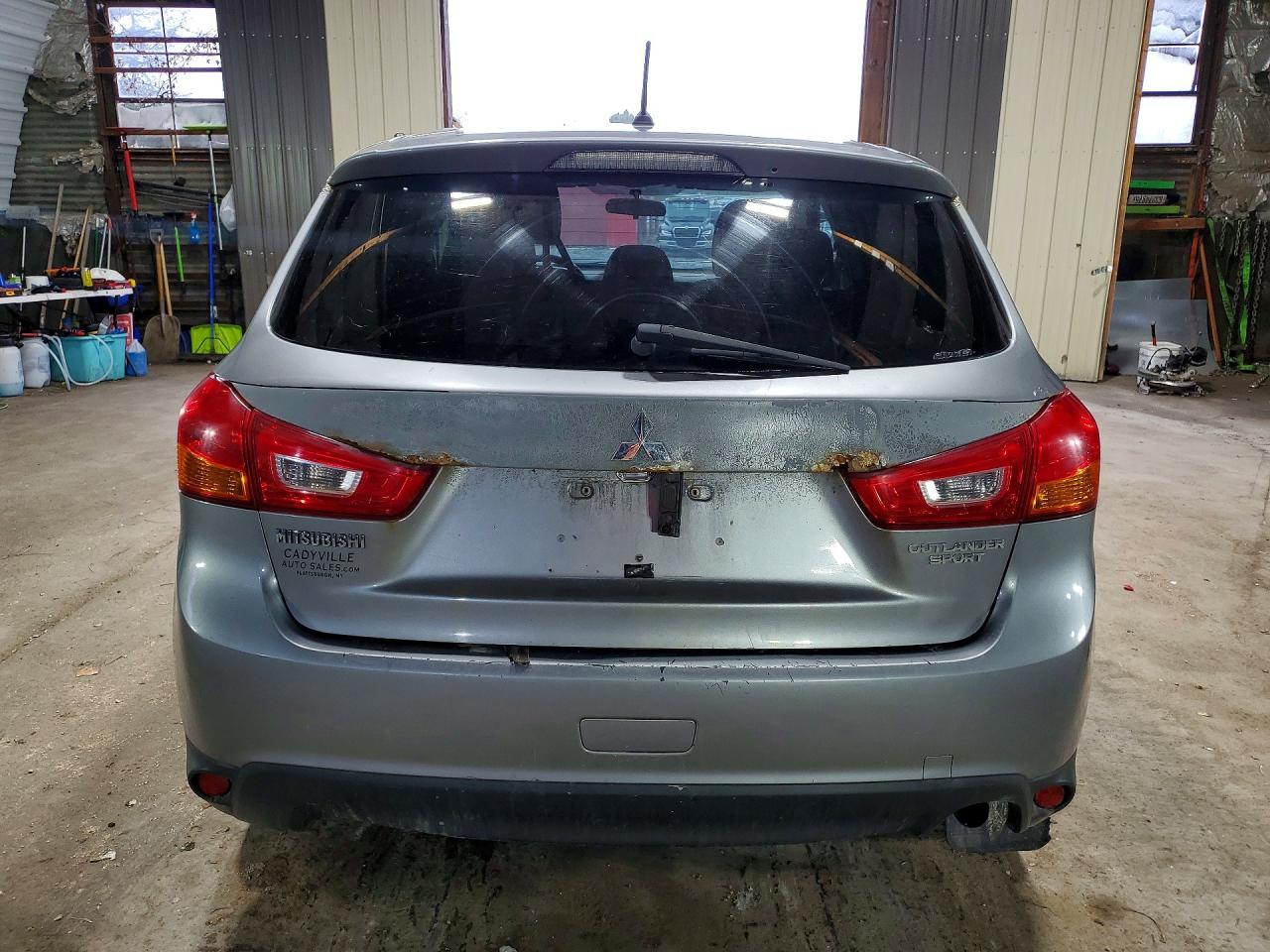2013 Mitsubishi Outlander Sport Es - zdjęcie 6