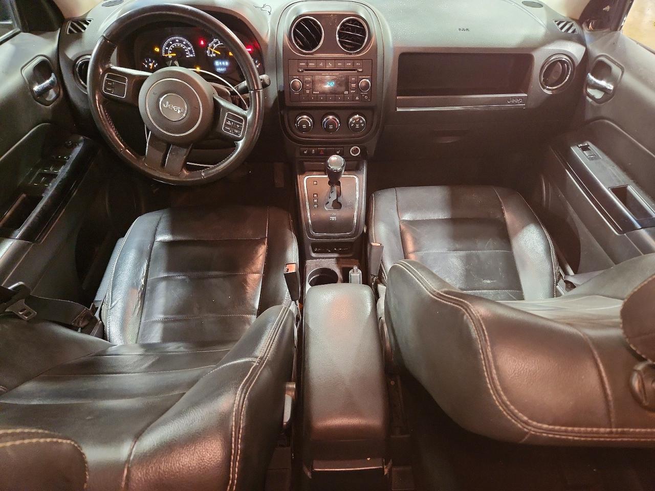 2016 Jeep Patriot Latitude - zdjęcie 8