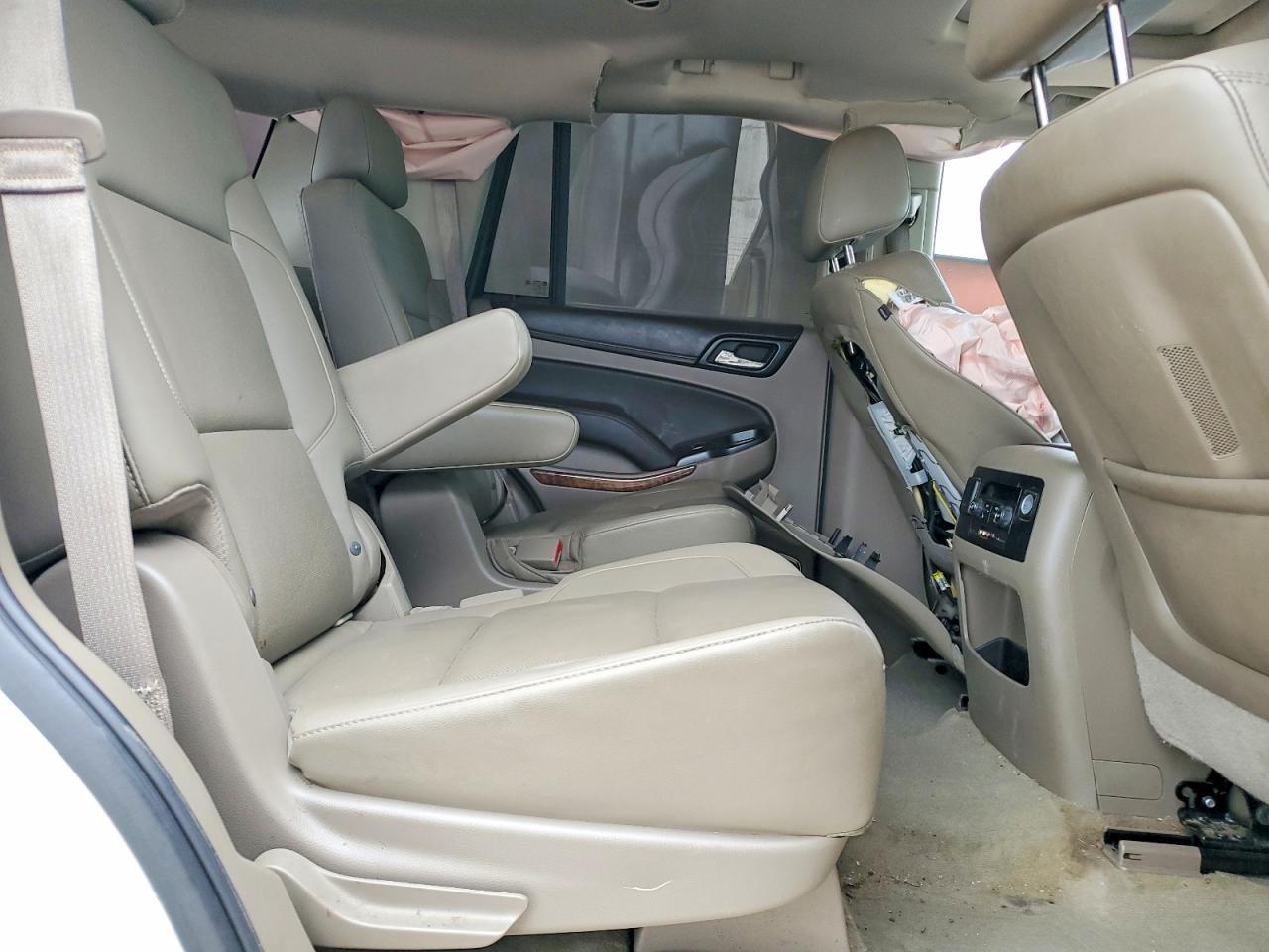 2015 Chevrolet Tahoe C1500 Ltz - zdjęcie 11