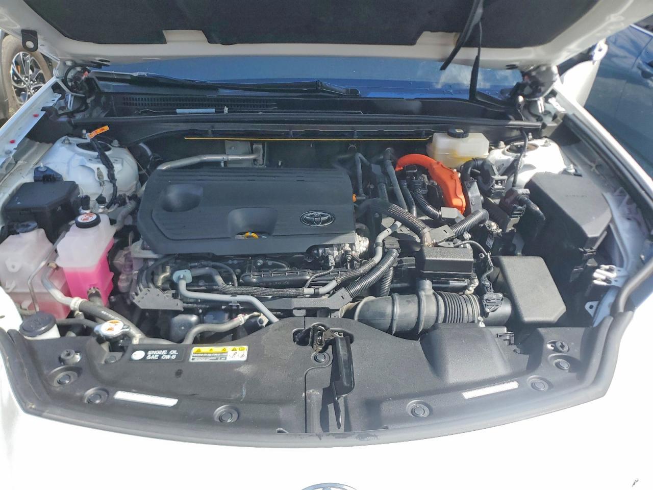 2025 Toyota Crown Signia Limited - zdjęcie 12