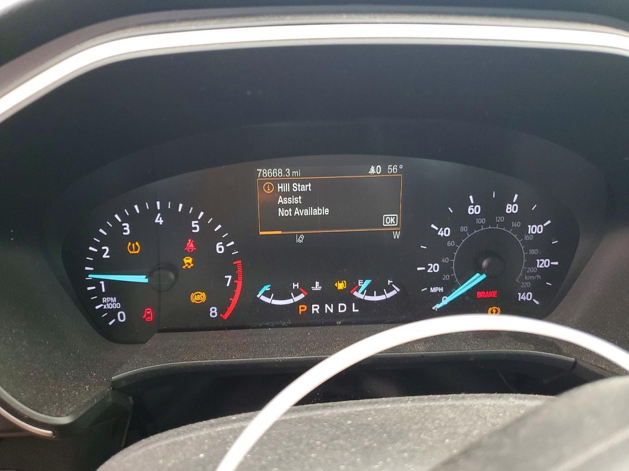 2020 Ford Escape Sel - zdjęcie 9