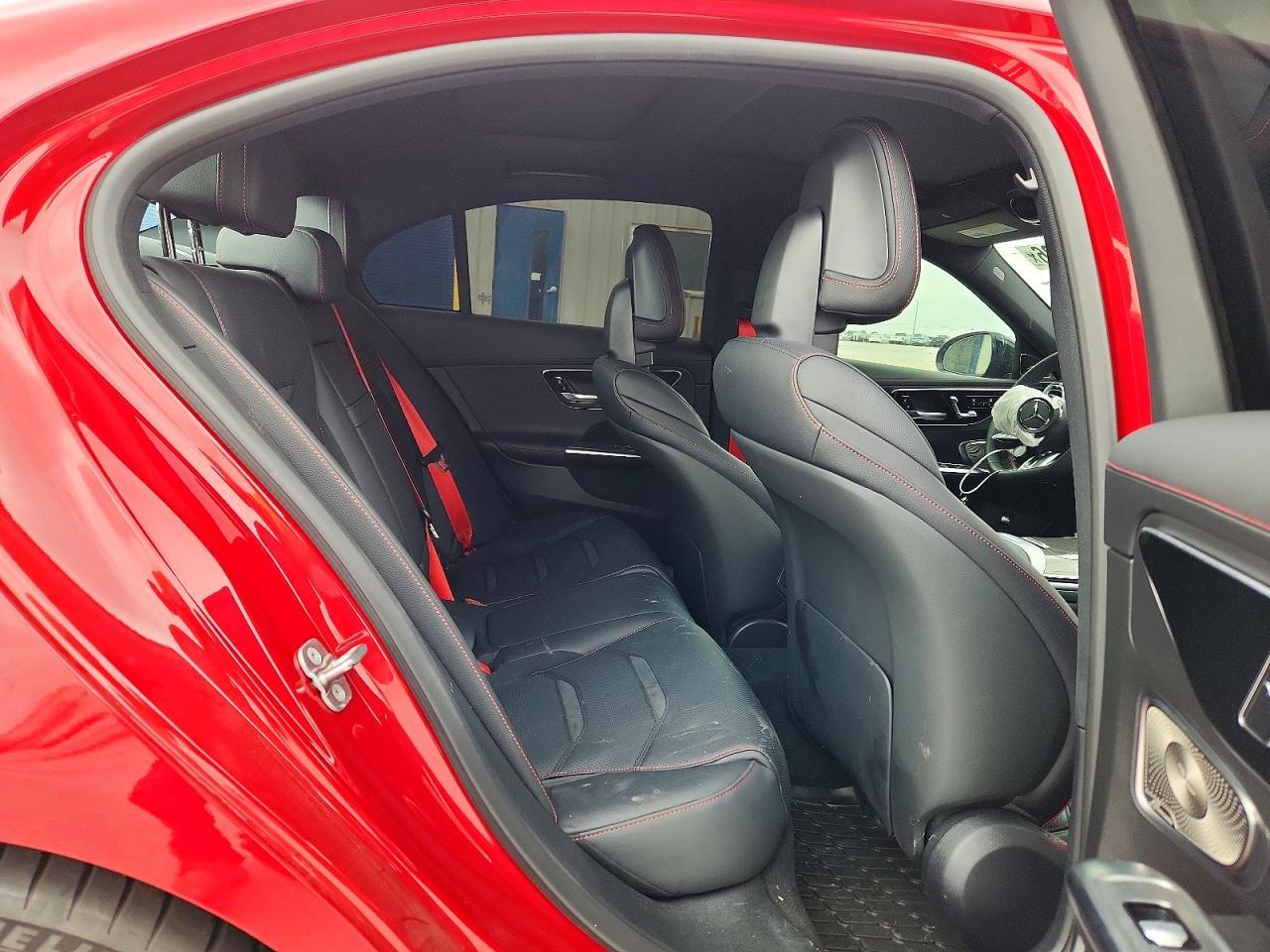 2026 Mercedes-Benz C 43 Amg - zdjęcie 10
