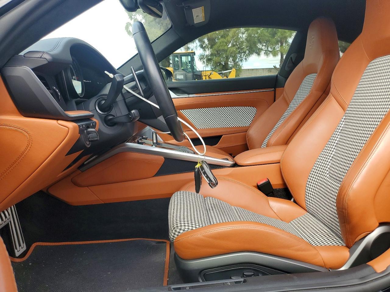2023 Porsche 911 Turbo - zdjęcie 7