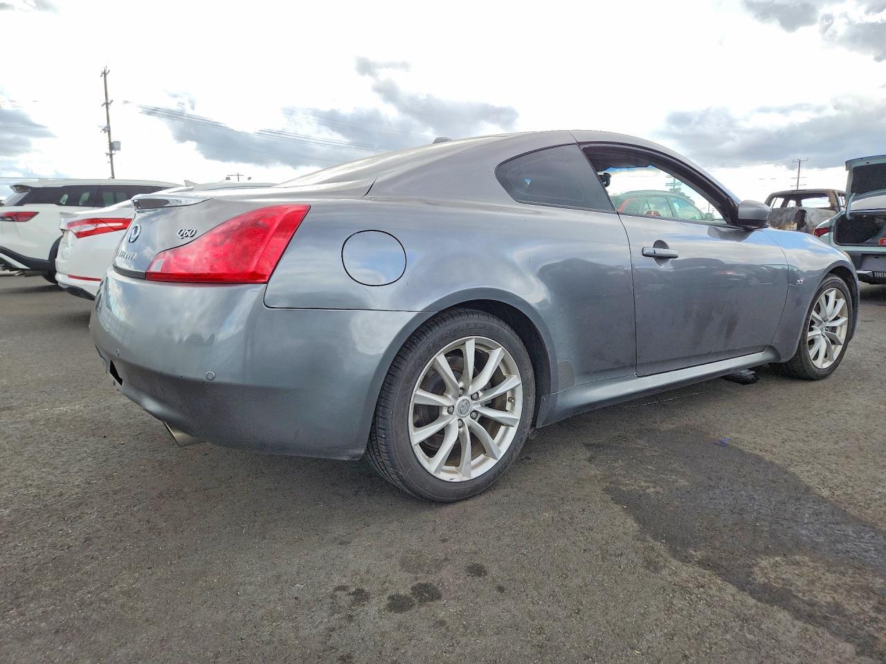 2014 Infiniti Q60 Coupe Journey - zdjęcie 3