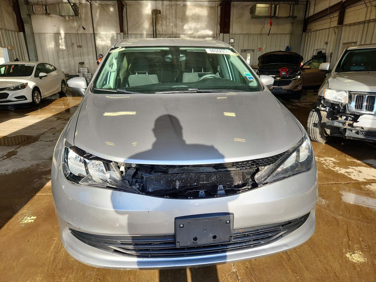 2017 Chrysler Pacifica Touring - zdjęcie 5