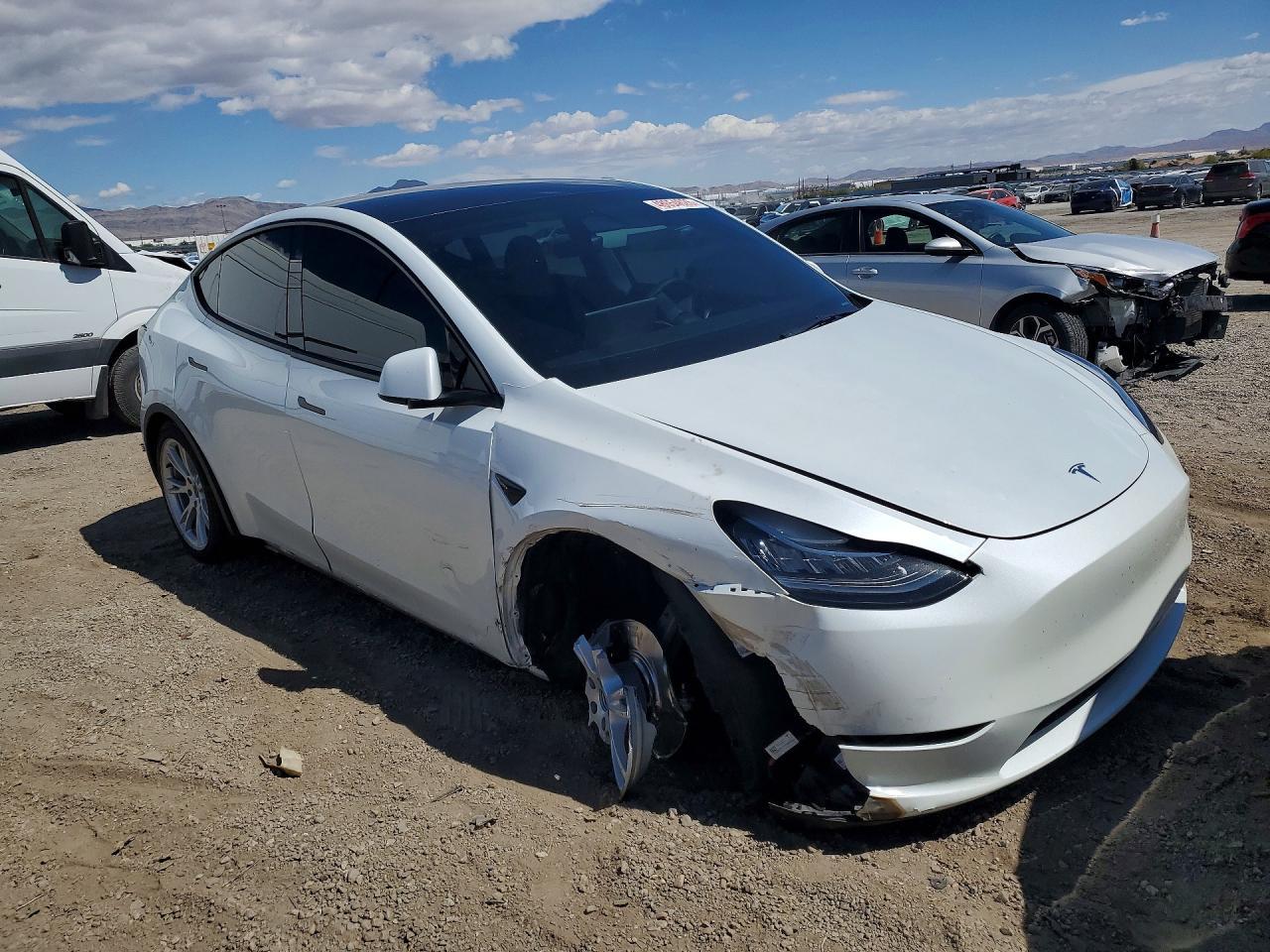 2023 Tesla Model Y - zdjęcie 4