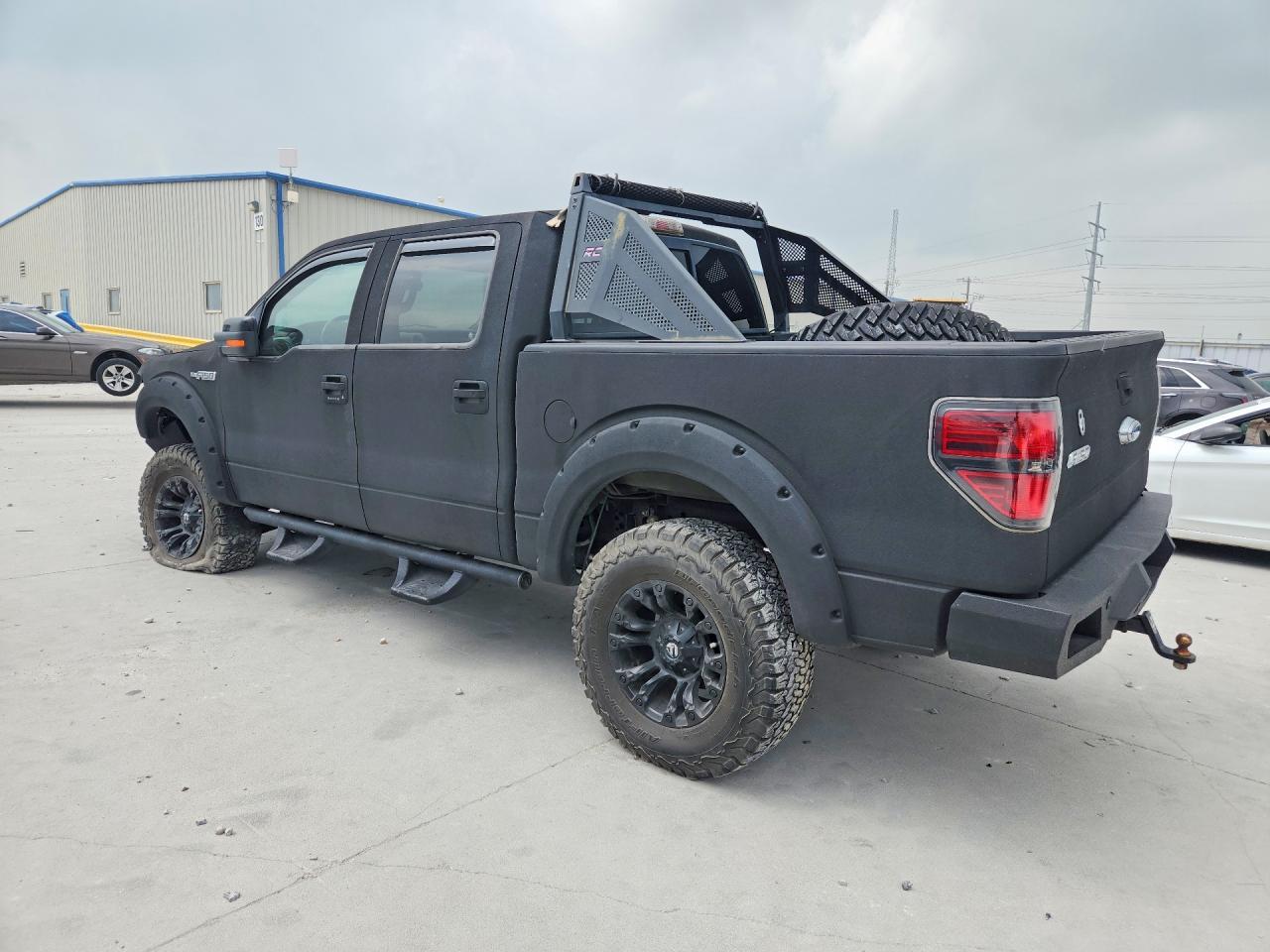 2013 Ford F150 Supercrew - zdjęcie 2