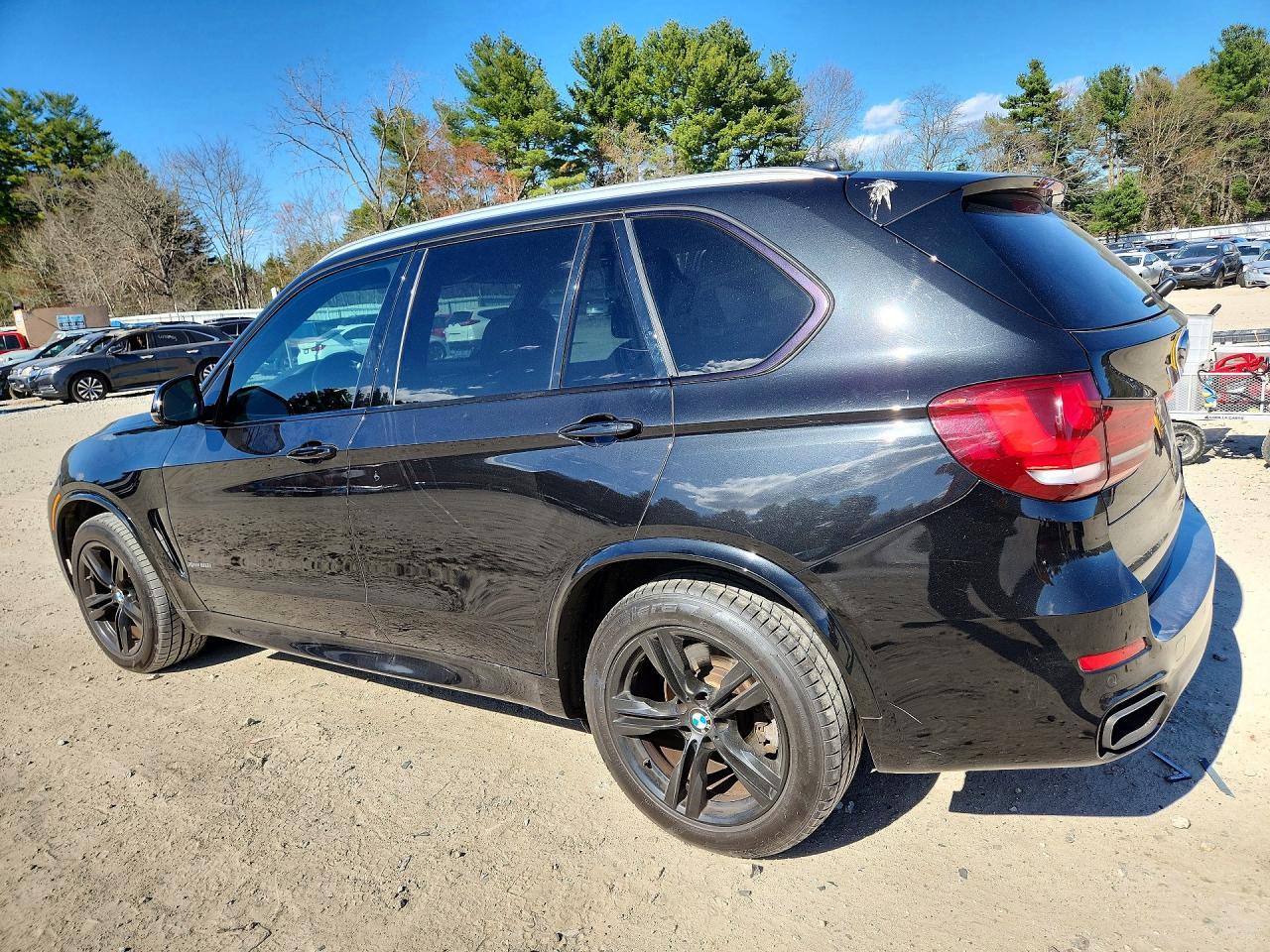 2015 BMW X5 xDrive50I - zdjęcie 2