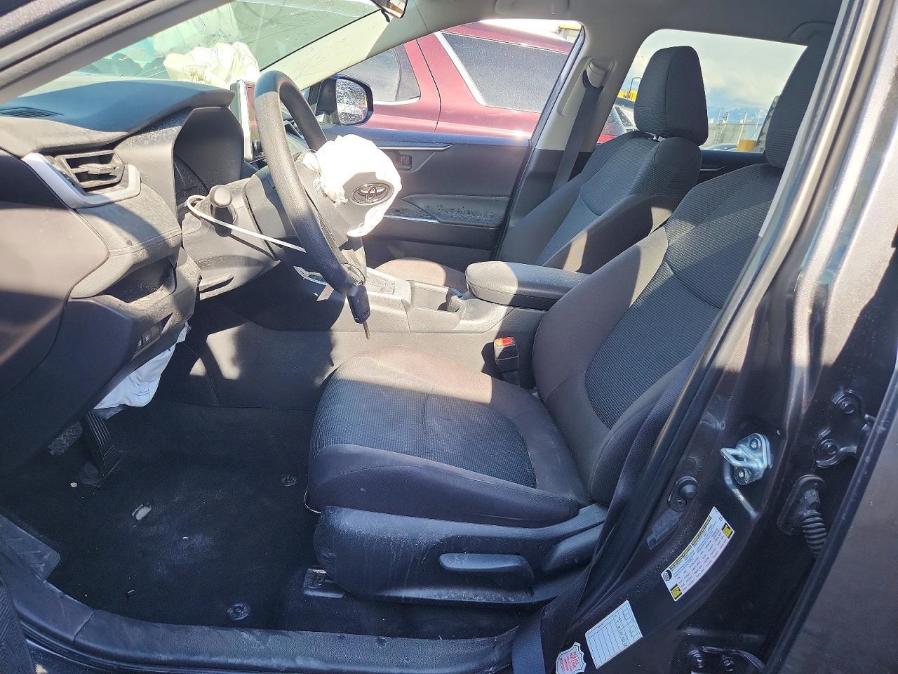 2025 Toyota Rav4 Le - zdjęcie 7