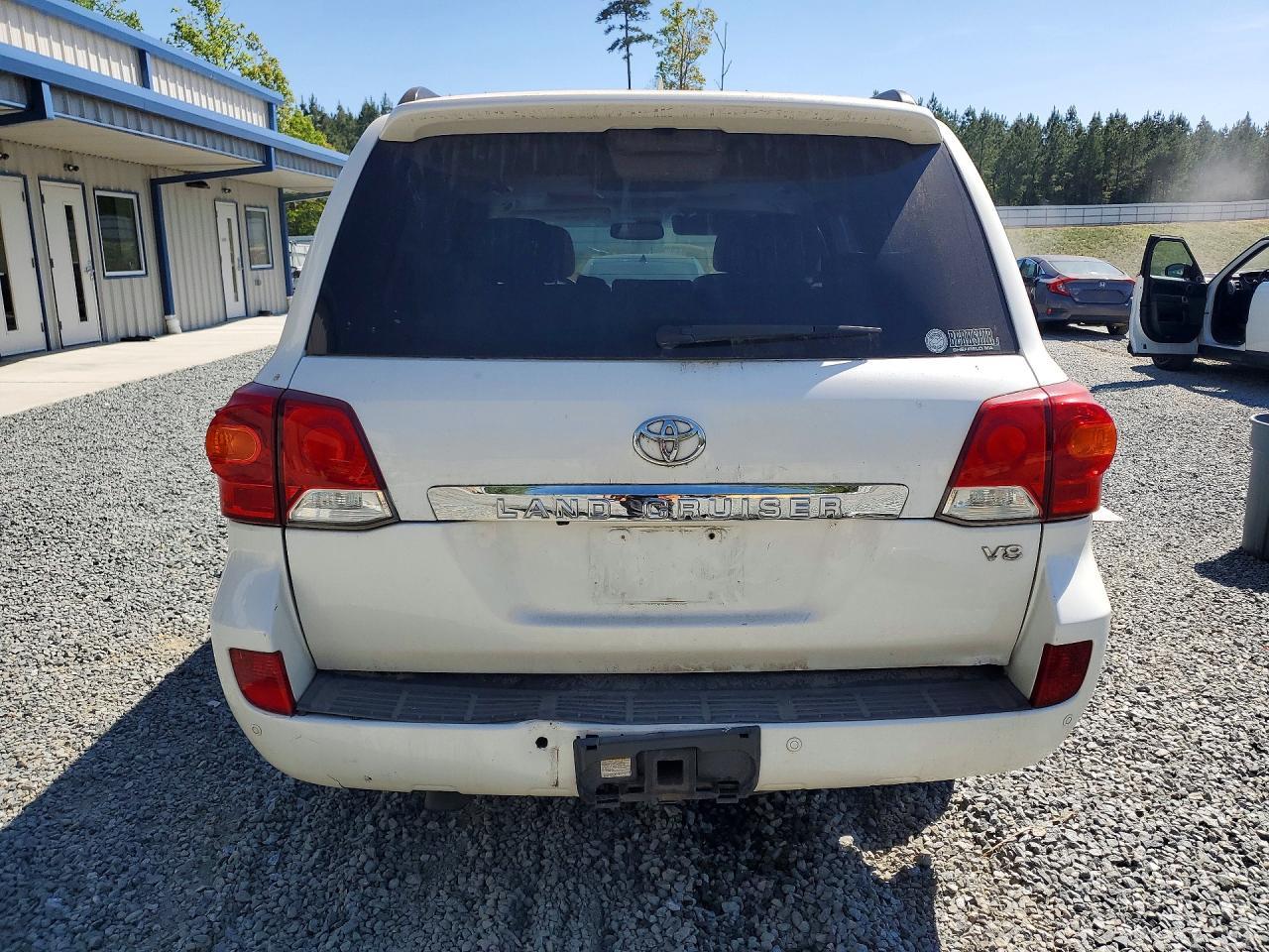 2014 Toyota Land Cruiser Base - zdjęcie 6