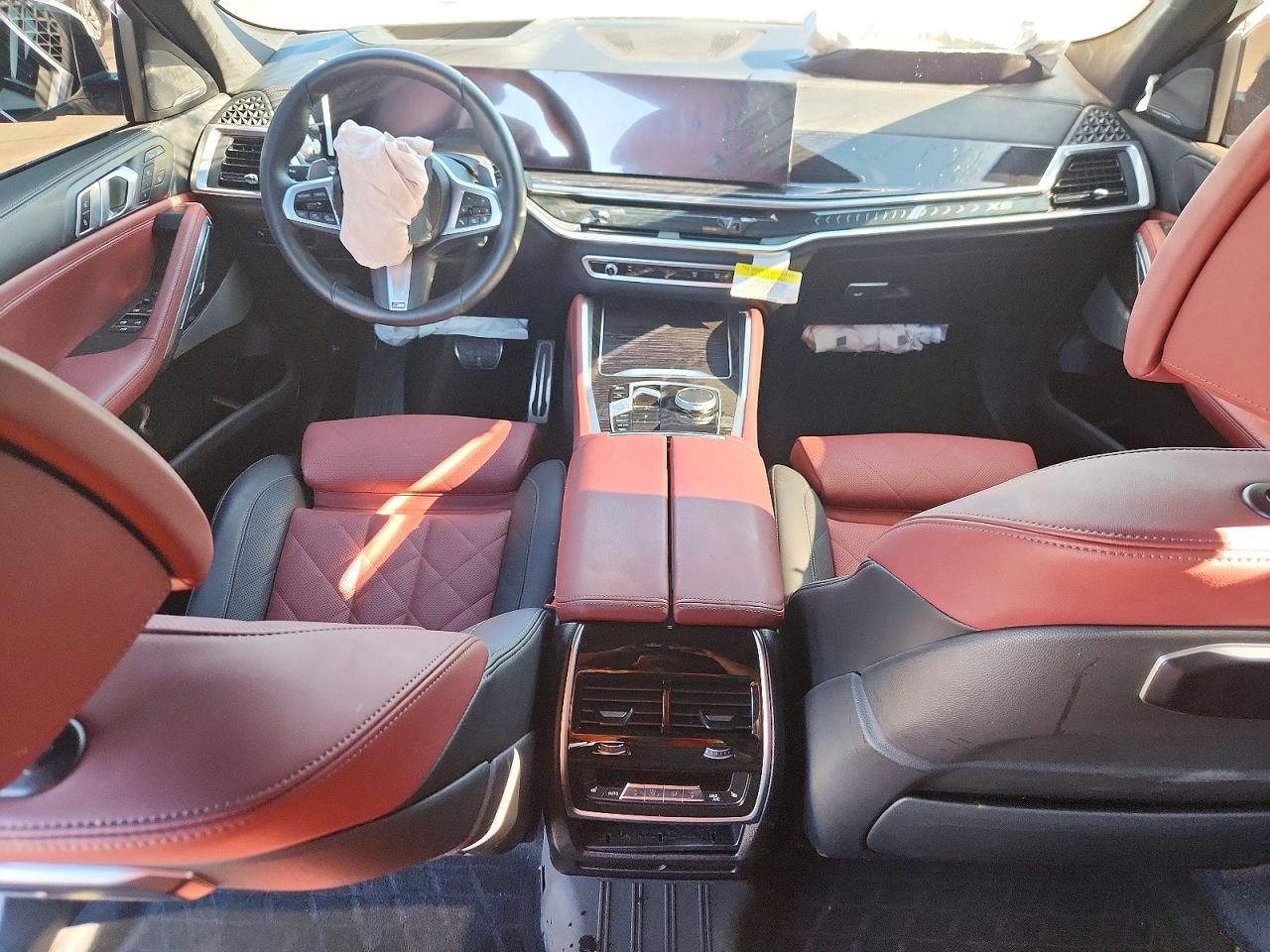 2025 BMW X6 xDrive40I - zdjęcie 8