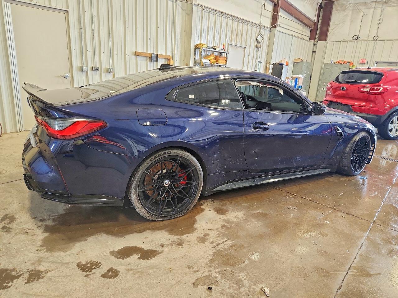 2023 BMW M4 Competition - zdjęcie 3