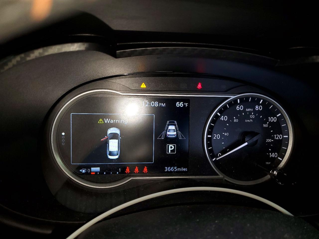 2025 Nissan Versa Sr - zdjęcie 9