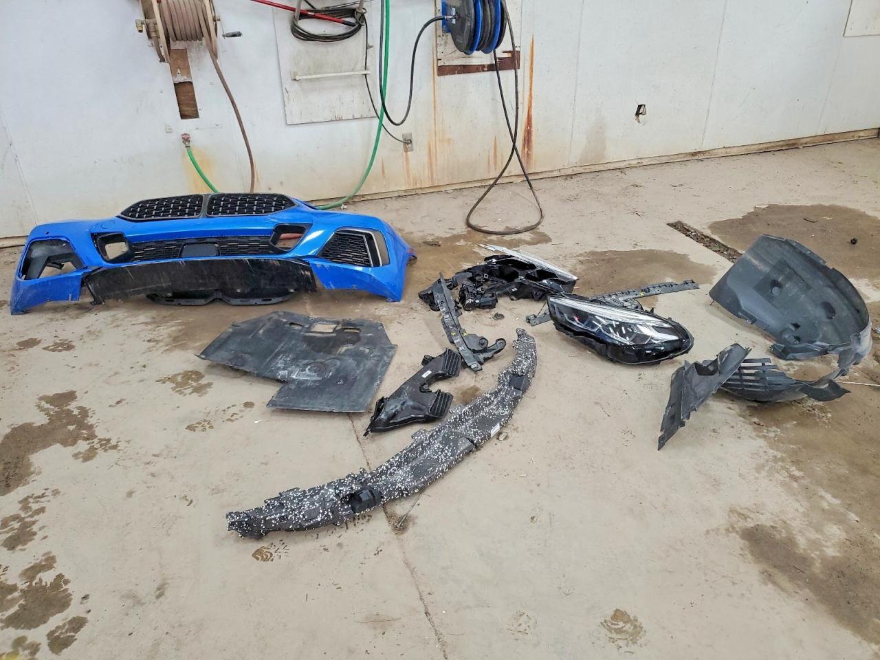 2020 BMW M235Xi - zdjęcie 12