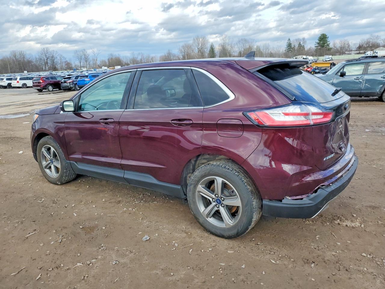 2020 Ford Edge Sel - zdjęcie 2