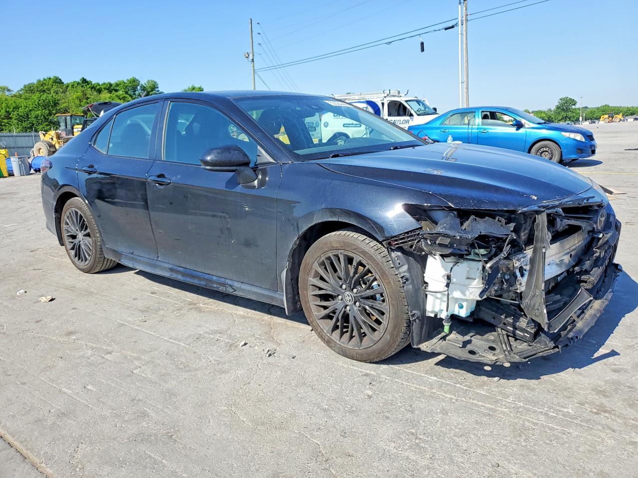 2021 Toyota Camry Se Nightshade - zdjęcie 4