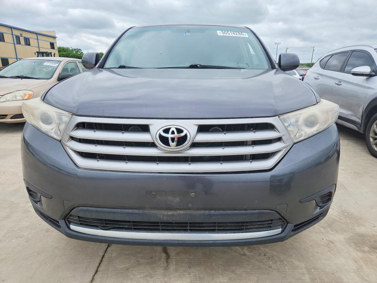 2013 Toyota Highlander Base - zdjęcie 5