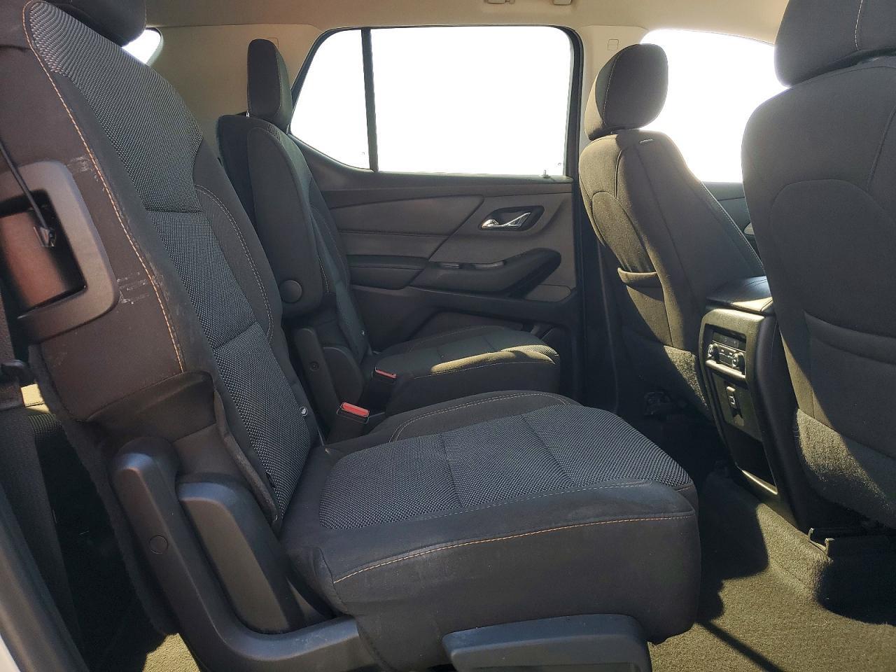 2018 Chevrolet Traverse Lt - zdjęcie 11